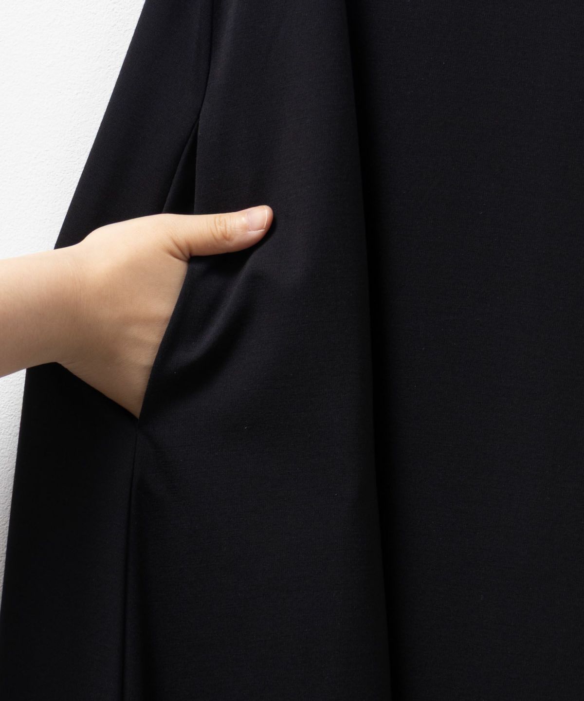 milli de l'air カップ付きセミフレアワンピース レディース