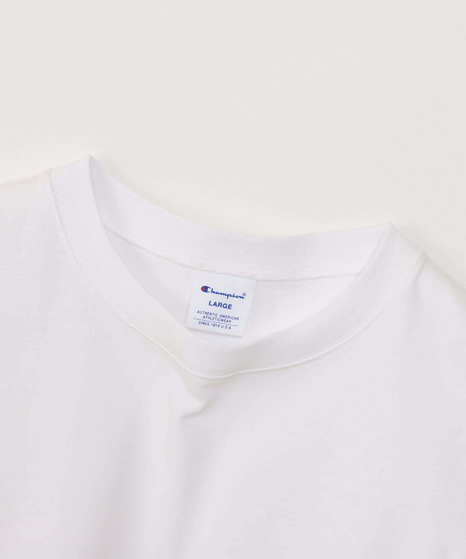 Champion ロングスリーブポケットTシャツ メンズ