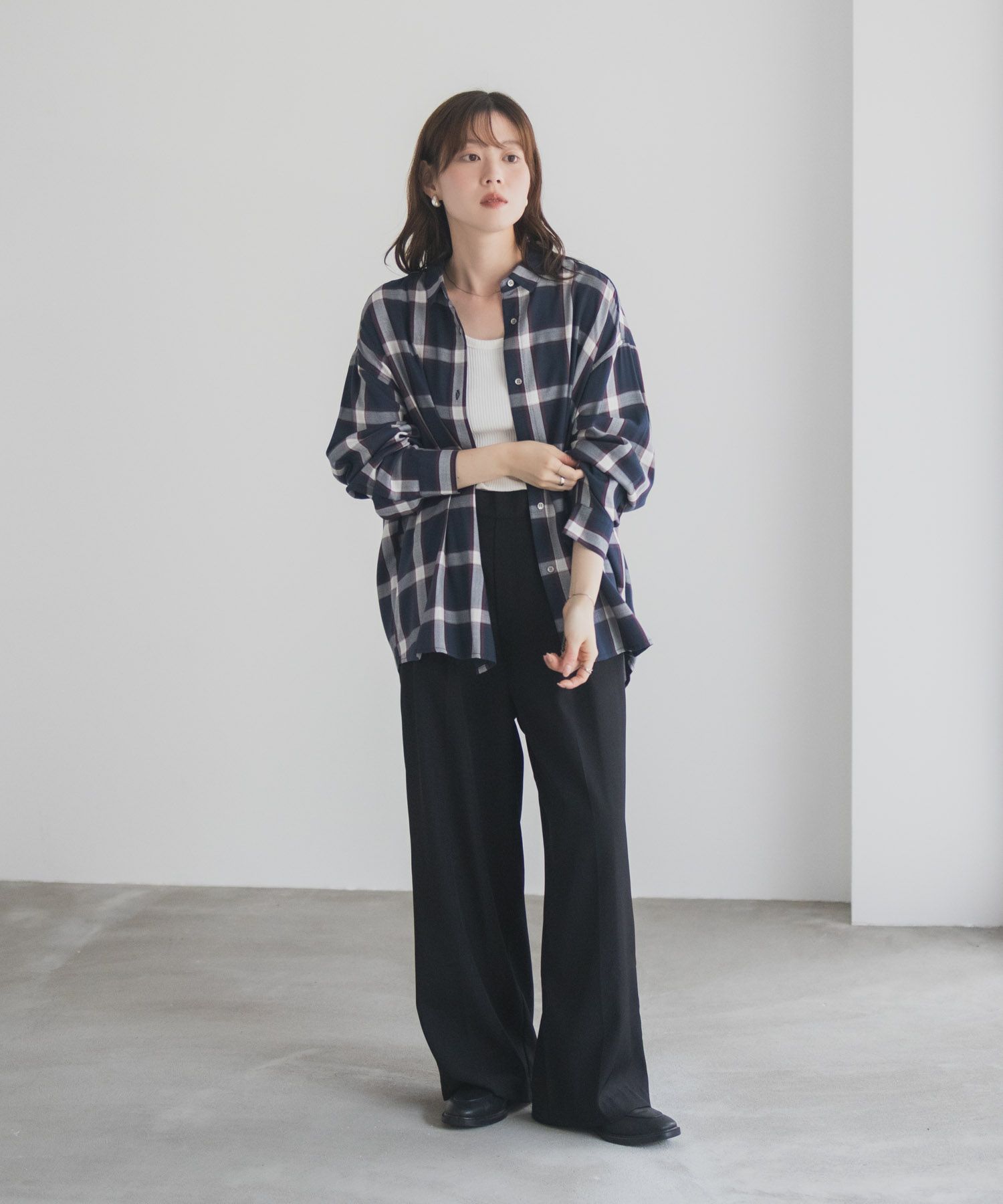 nAvy  バックタック前開きシャツ レディース商品サムネイル-23