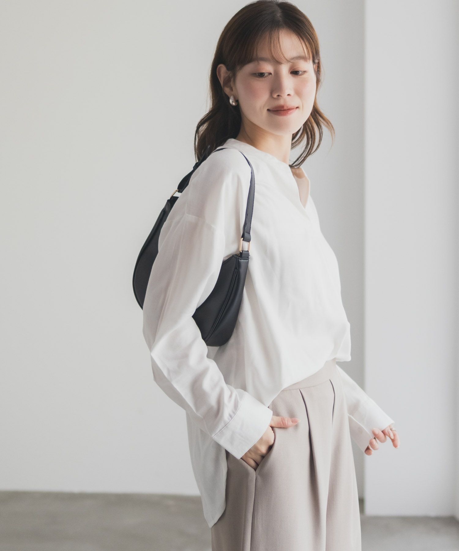 nAvy スキッパーブラウス レディース