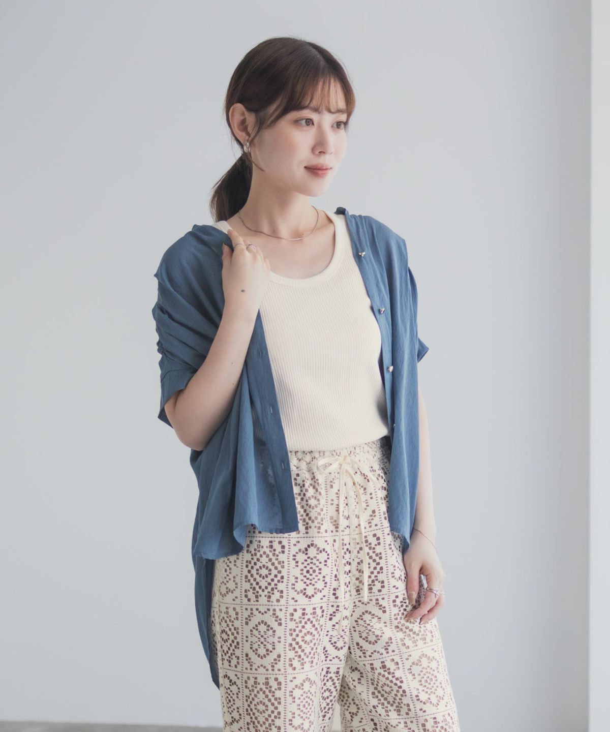 Idnes スキッパーシアーブラウス レディース