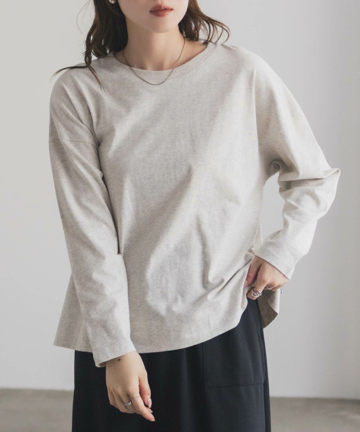 nAvy エブリーT 裾スリット長袖Tシャツ レディース ネコポス 対応商品