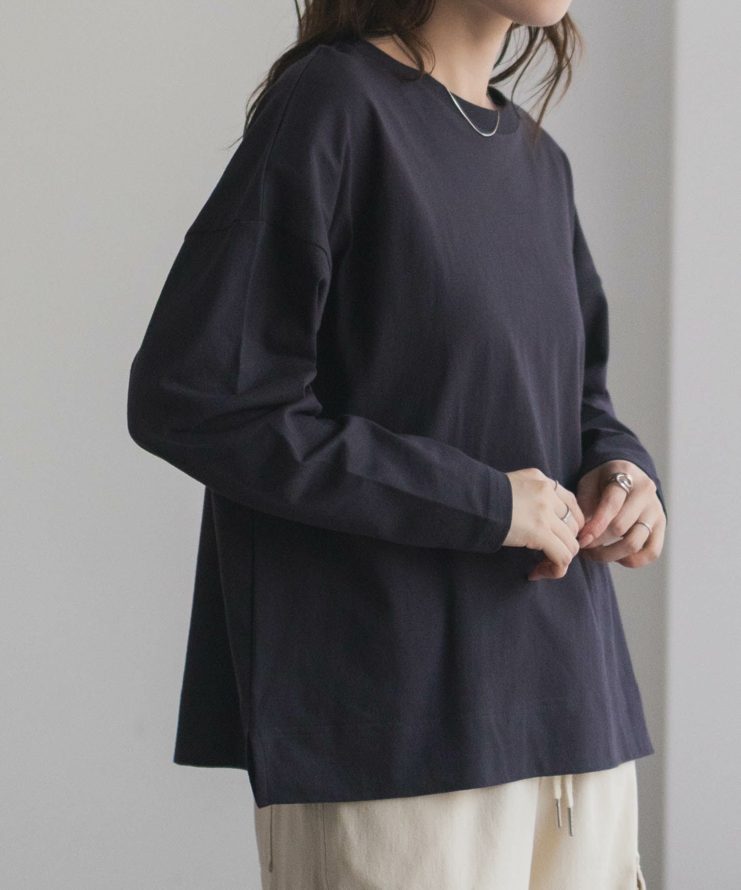 nAvy エブリーT 裾スリット長袖Tシャツ レディース メール便 対応商品商品サムネイル-14