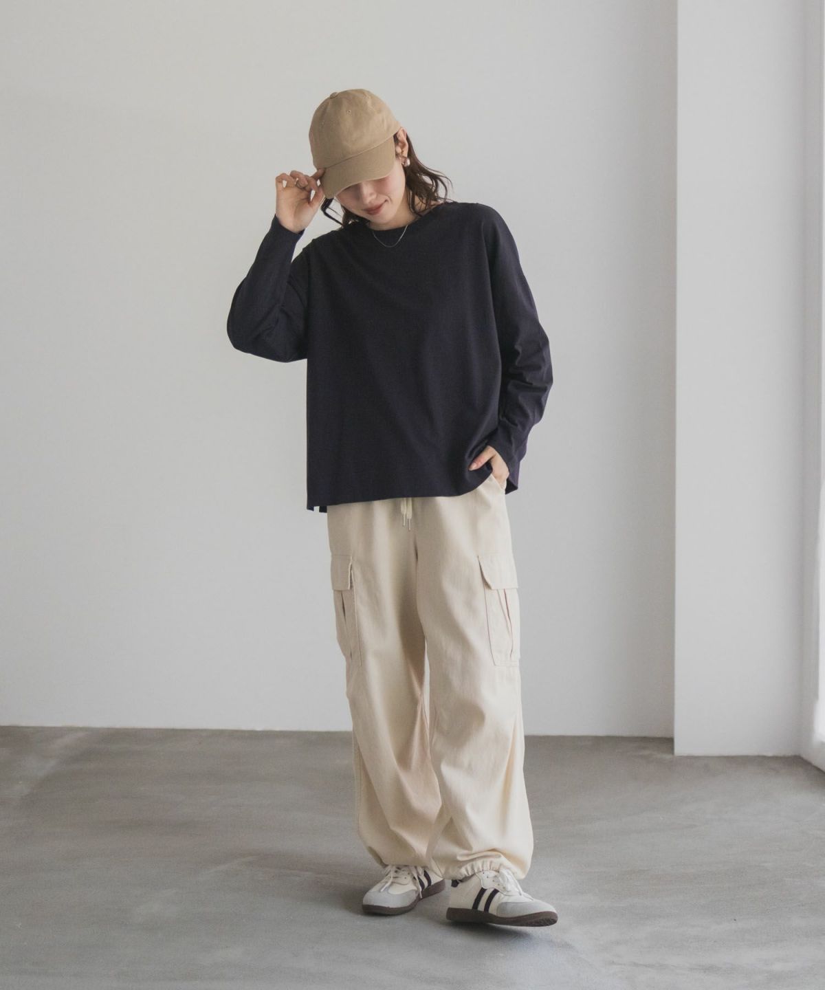 nAvy エブリーT 裾スリット長袖Tシャツ レディース ネコポス 対応商品