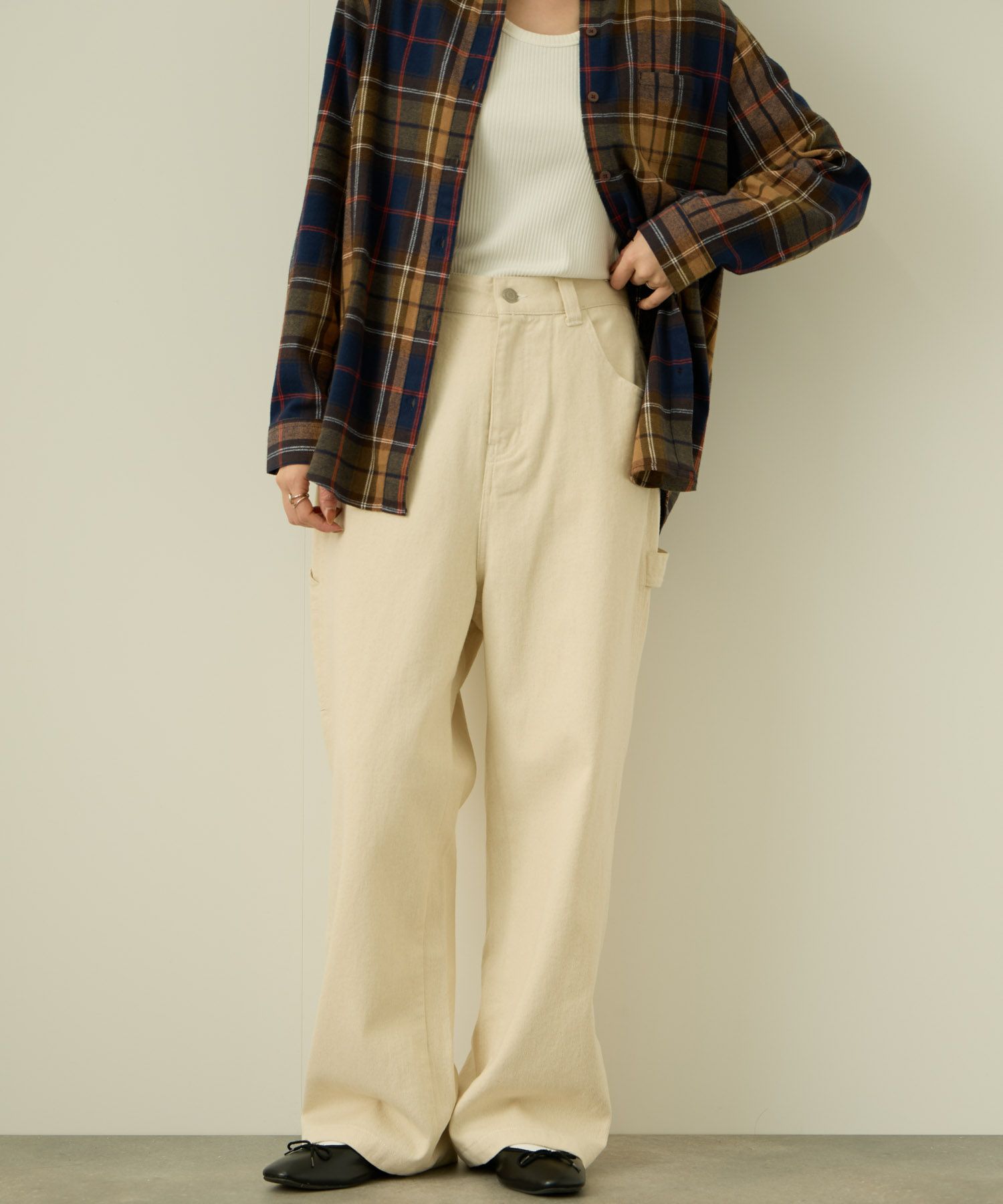 nAvy 毎日はきたくなるデニム「マイデニ」 ワイドペインターパンツ レディース商品サムネイル-1