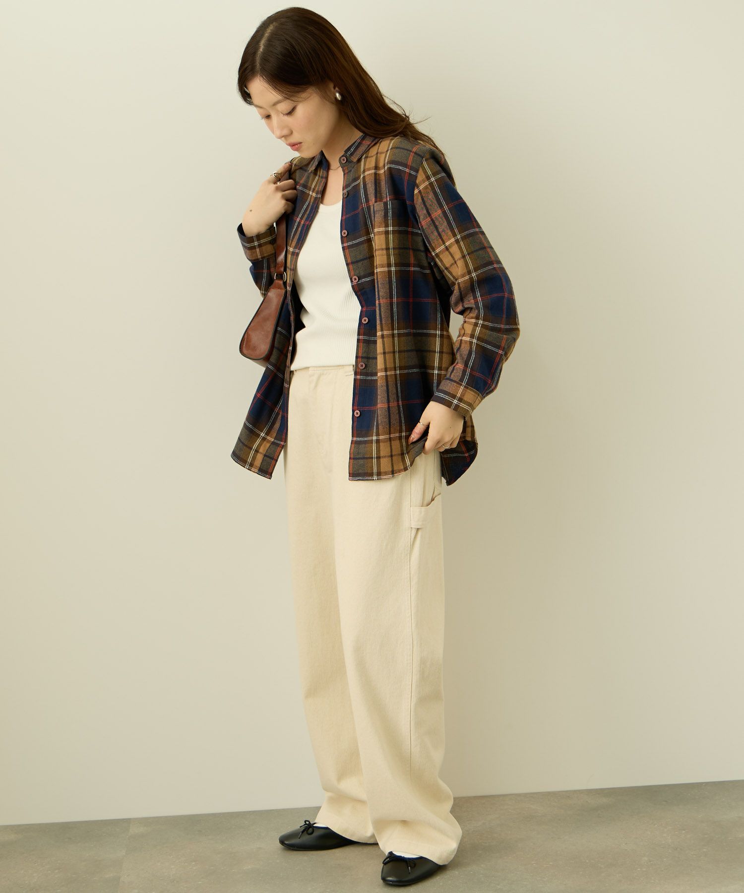 nAvy 毎日はきたくなるデニム「マイデニ」 ワイドペインターパンツ レディース商品サムネイル-8