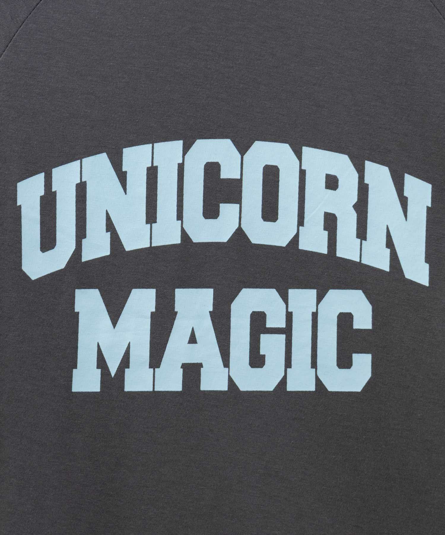 T-GRAPHICS カレッジロゴ長袖Tシャツ キッズ ネコポス 対応商品