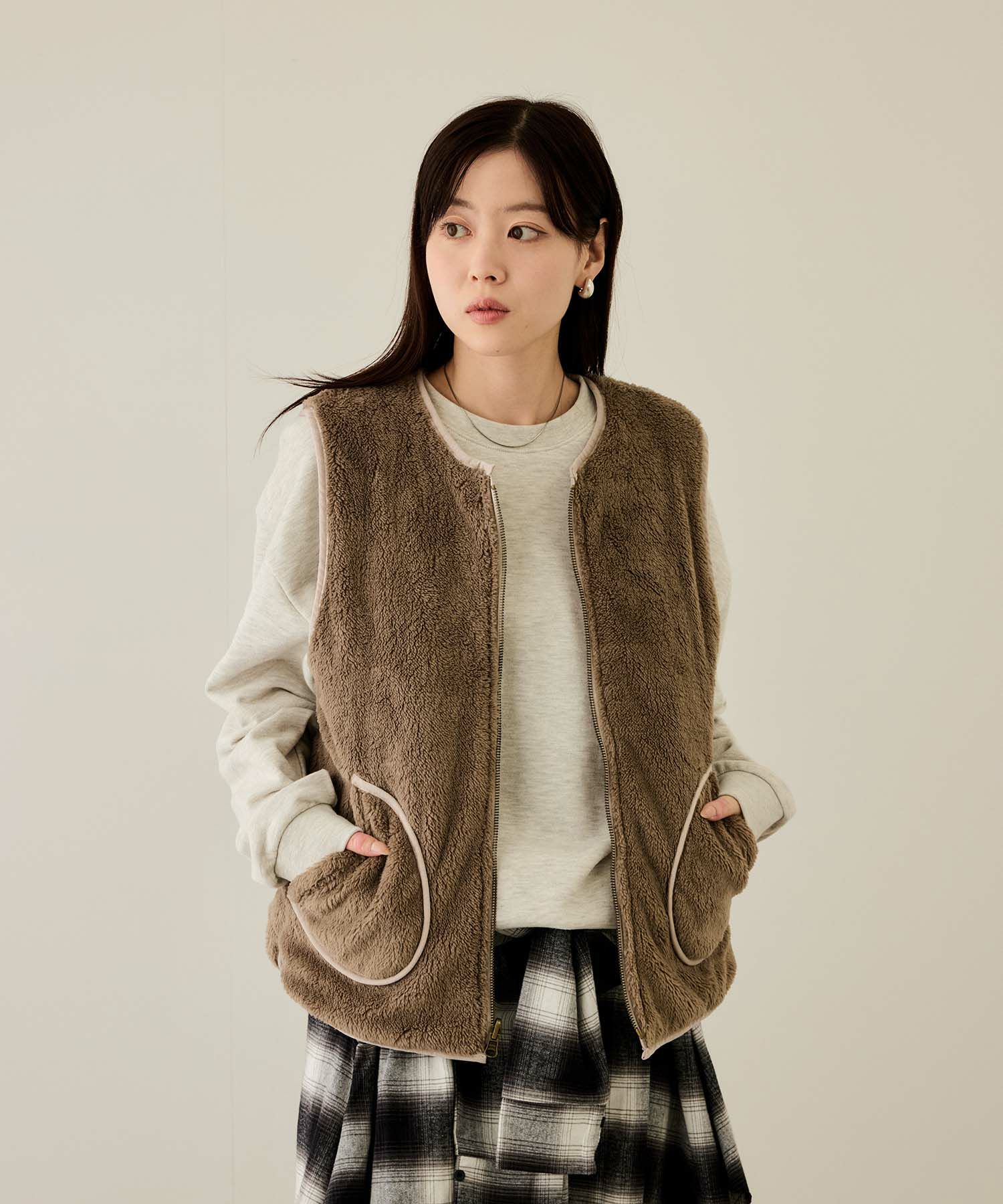 NAVY ボア×タフタリバーシブルベスト レディース