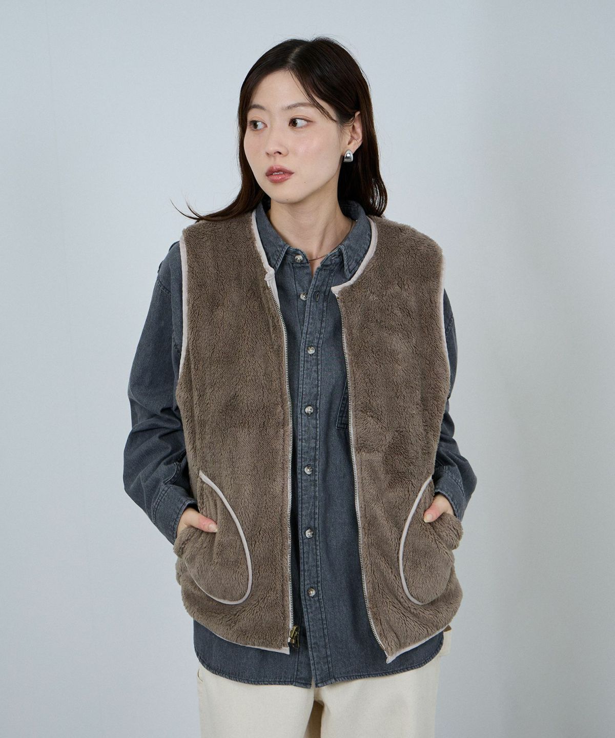 NAVY ボア×タフタリバーシブルベスト レディース