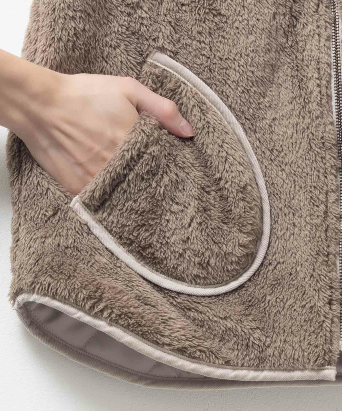 NAVY ボア×タフタリバーシブルベスト レディース