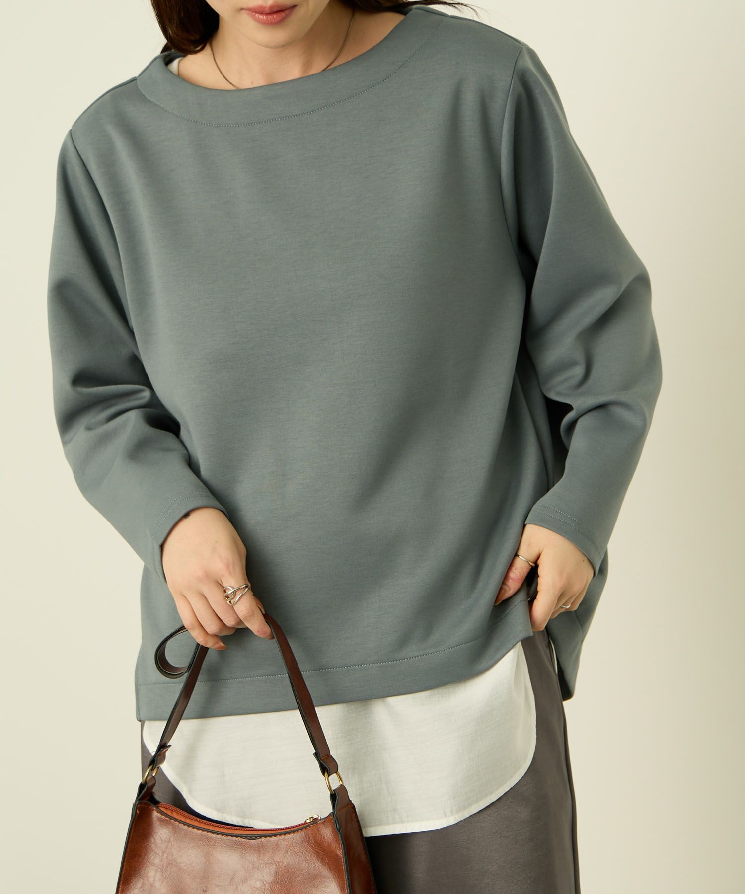 nAvy ポンチ素材 裾ラウンドプルオーバー レディース メール便 対応商品商品画像-5