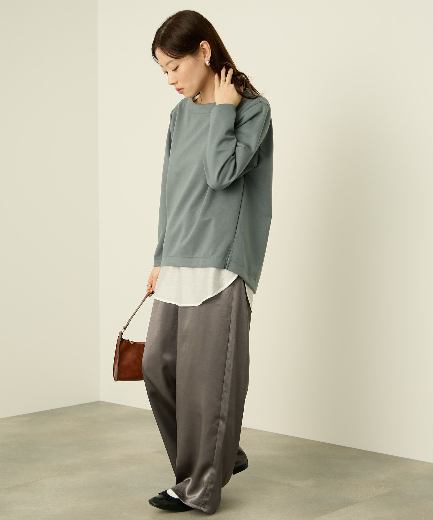 nAvy  ポンチ素材 裾ラウンドプルオーバー レディース メール便 対応商品商品画像-7