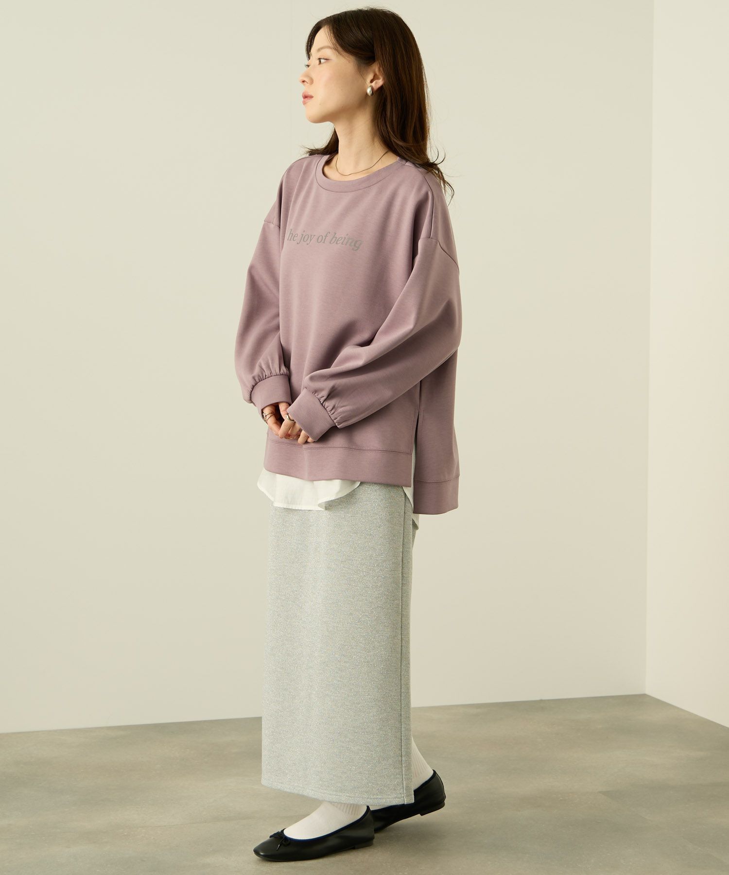 nAvy  ポンチ素材 ロゴプリントプルオーバー レディース商品画像-15