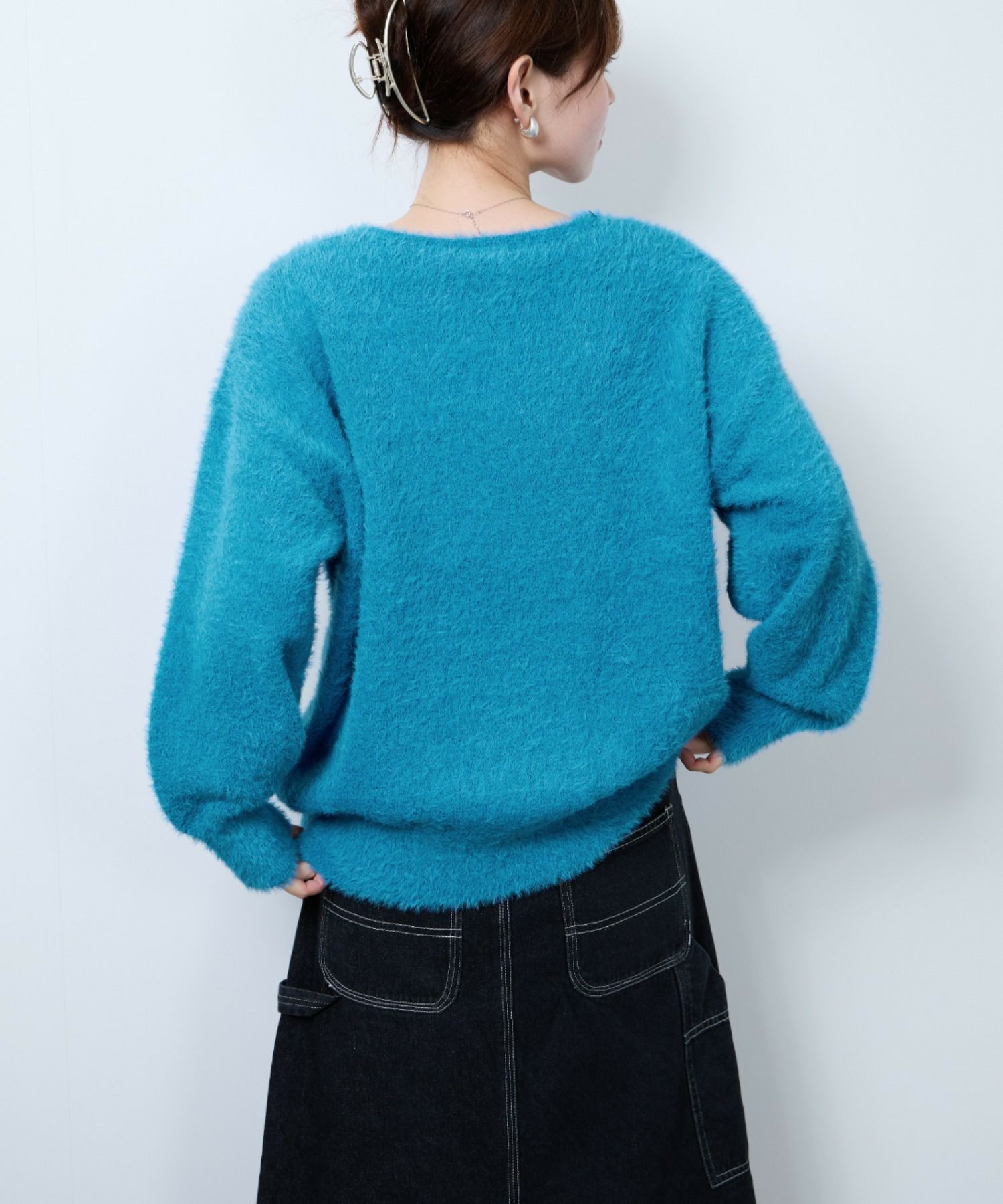 [さらに50%OFF]nAvy  フェザーVネックプルオーバー レディース商品サムネイル-14