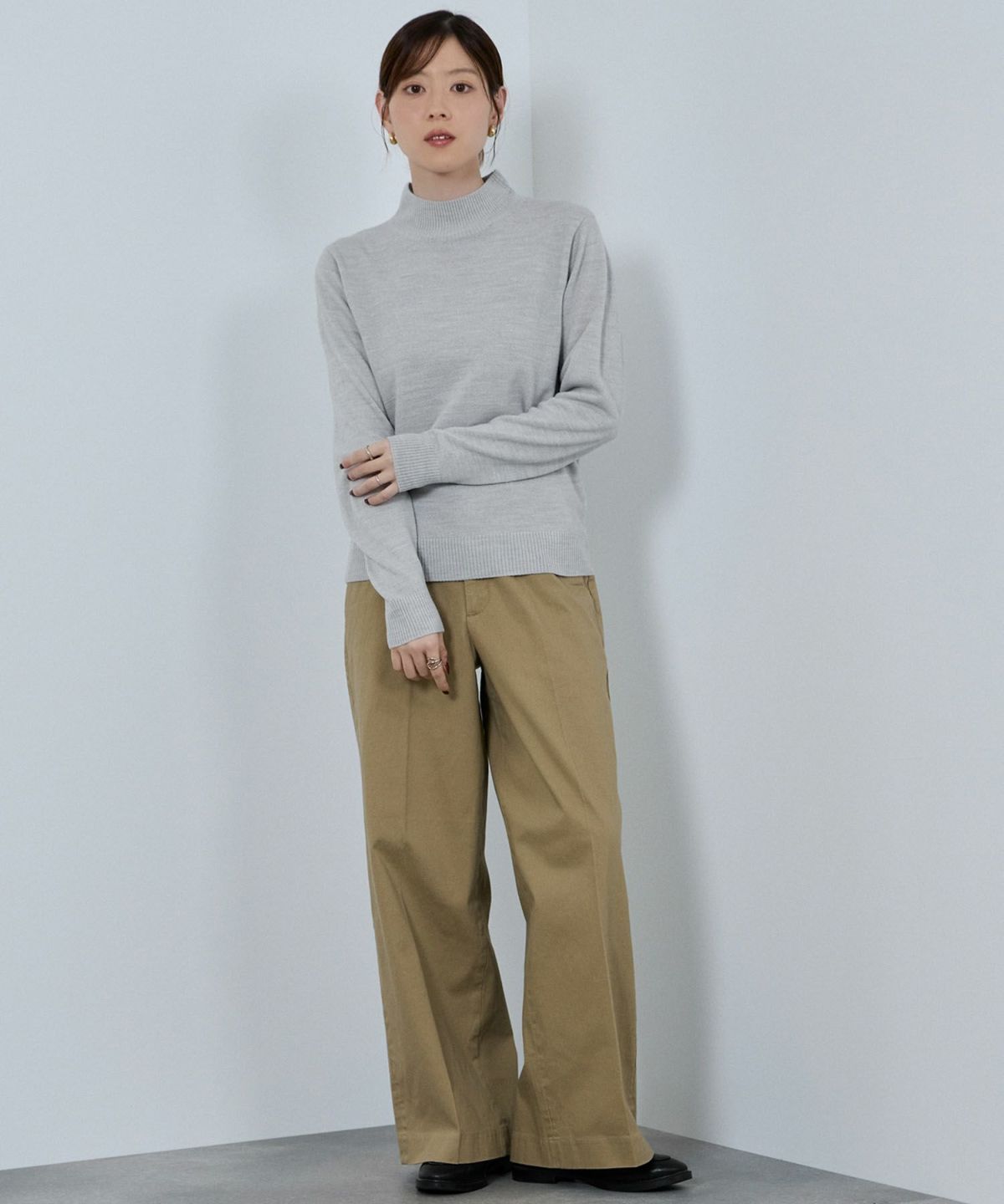 nAvy カシミヤタッチニット ハイネック レディース