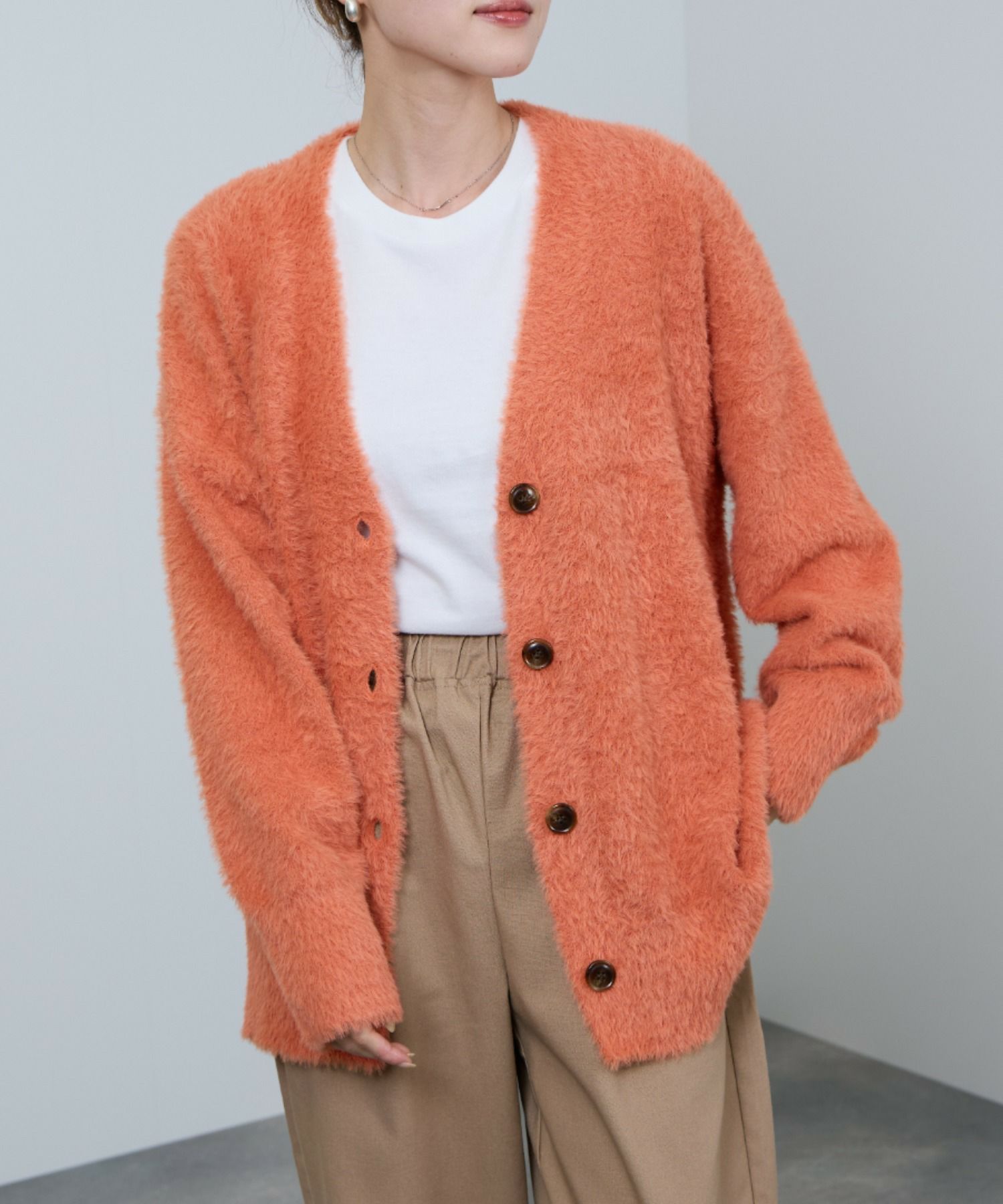 [さらに50%OFF]nAvy  フェザーロングカーディガン レディース商品サムネイル-17