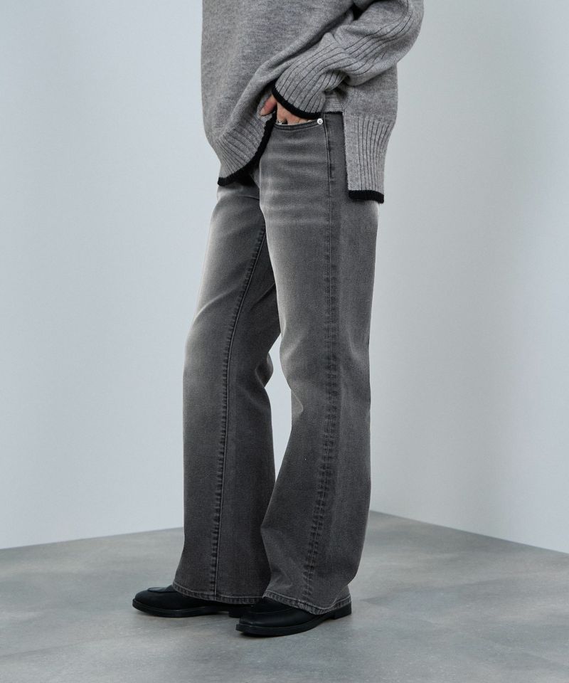 nAvy  毎日はきたくなるデニム「マイデニ」 フレアパンツ レディース商品画像-4