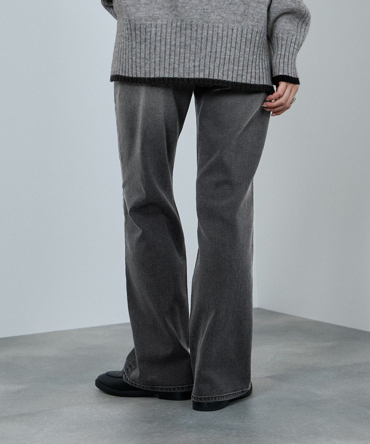 nAvy 毎日はきたくなるデニム「マイデニ」 フレアパンツ レディース