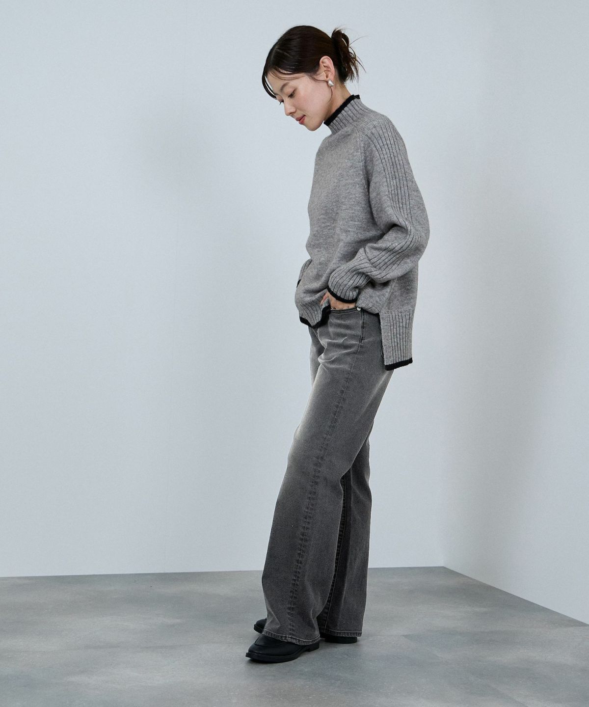 nAvy 毎日はきたくなるデニム「マイデニ」 フレアパンツ レディース