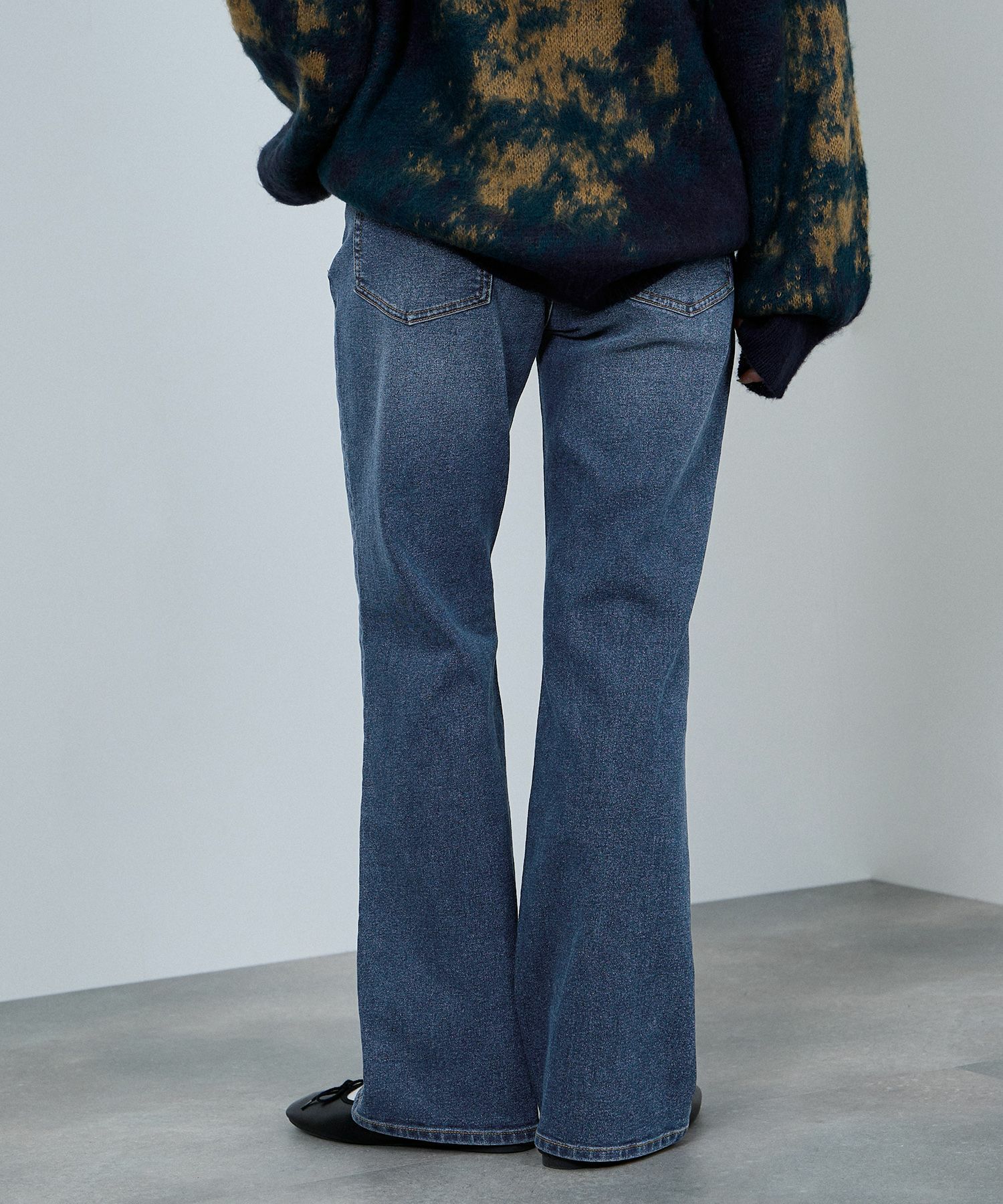 nAvy  毎日はきたくなるデニム「マイデニ」 フレアパンツ レディース商品画像-17