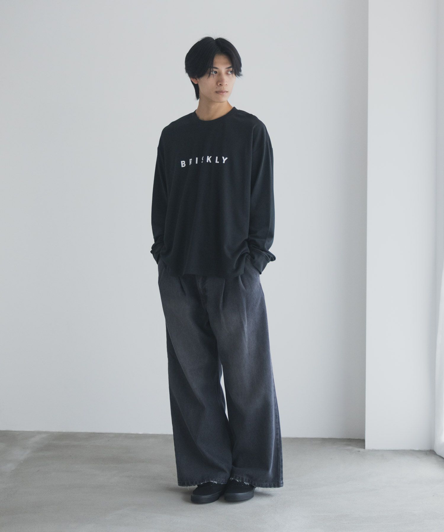 NAVY タフラク ポンチ素材プリント長袖Tシャツ メンズ