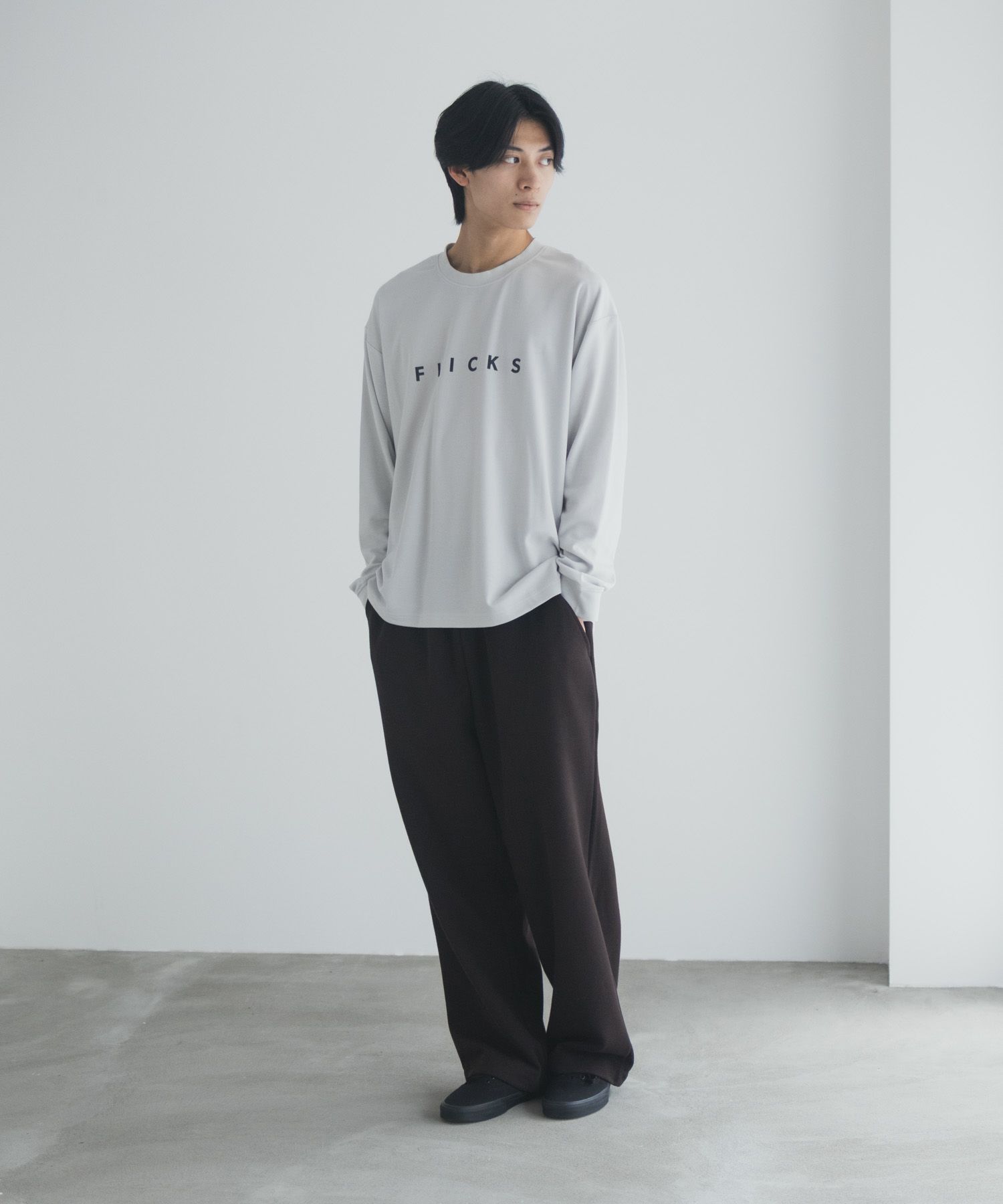 NAVY タフラク ポンチ素材プリント長袖Tシャツ メンズ