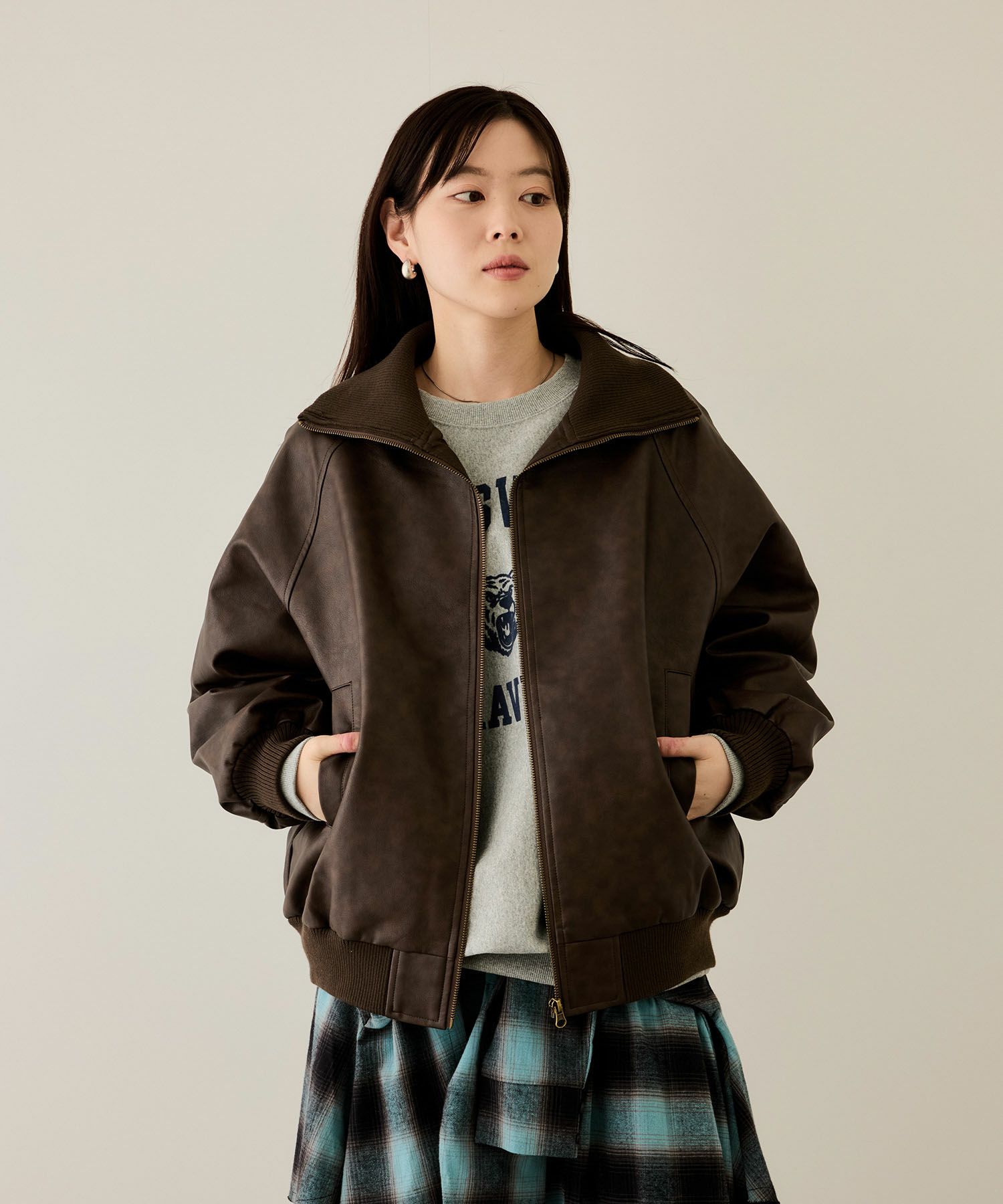 [最終さらに50%OFF][値下げ]nAvy 合皮リブブルゾン レディース商品サムネイル-3