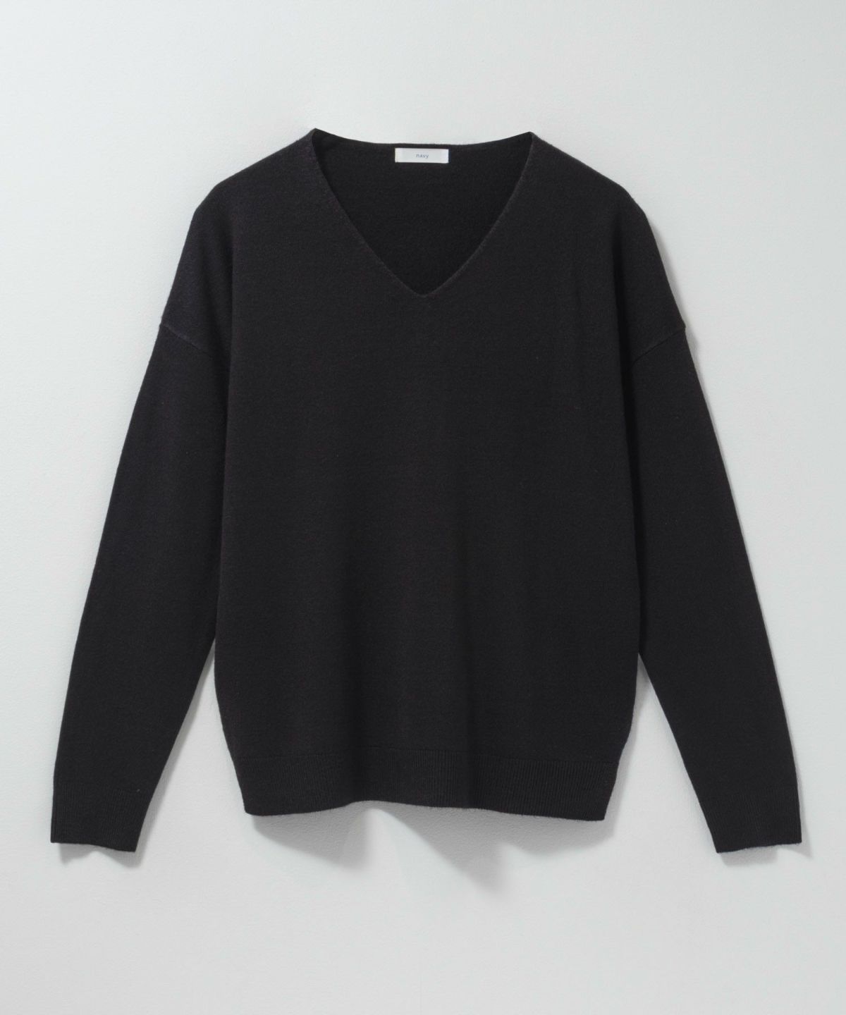 nAvy カシミヤタッチニット Vネック レディース