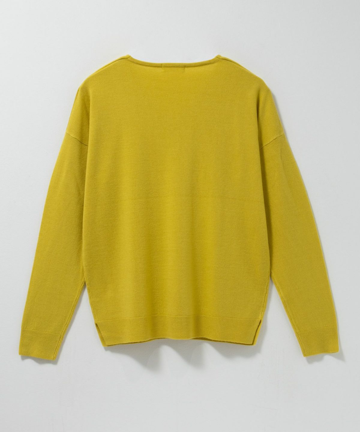 nAvy カシミヤタッチニット Vネック レディース