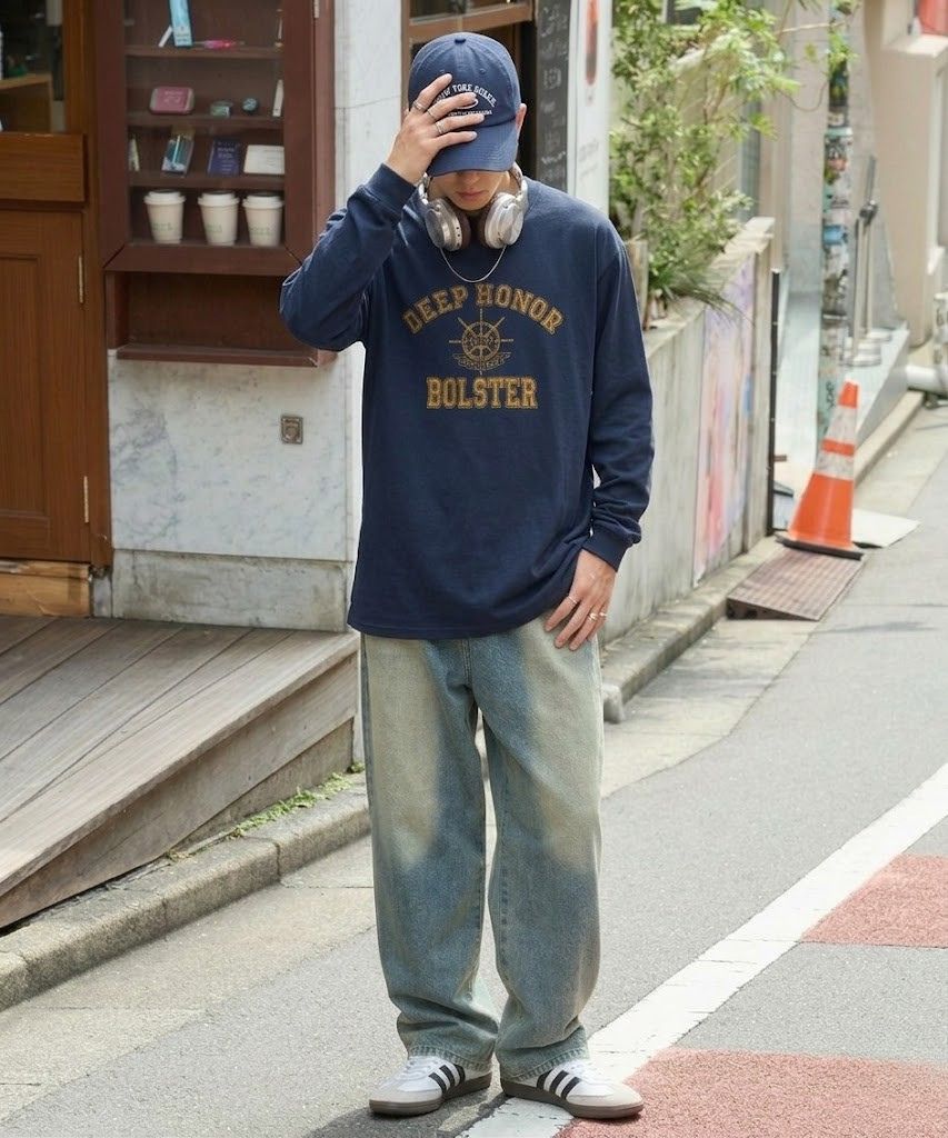 T-GRAPHICS ミリタリーロゴプリント長袖Tシャツ メンズ