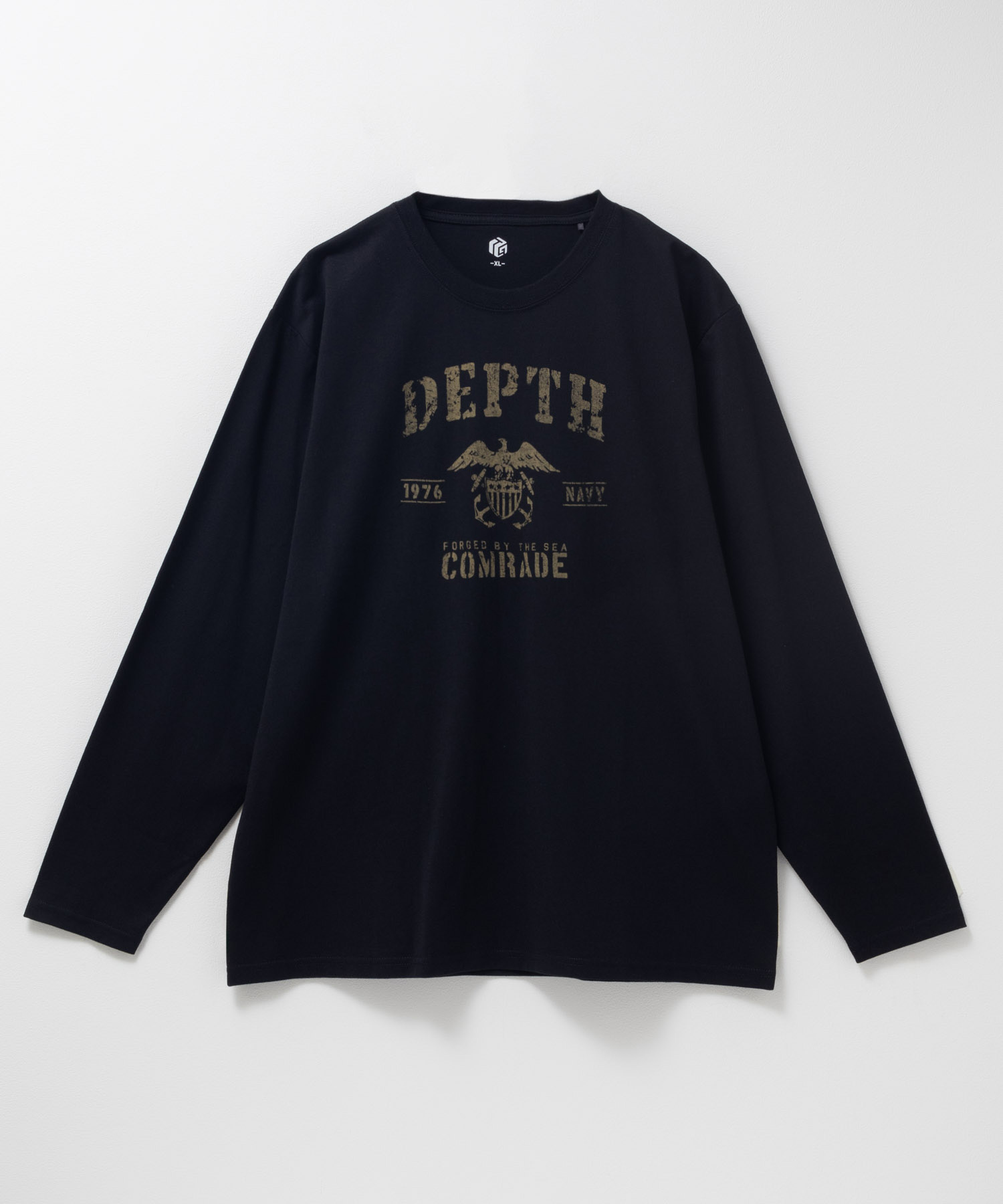 T-GRAPHICS ミリタリーロゴプリント長袖Tシャツ メンズ