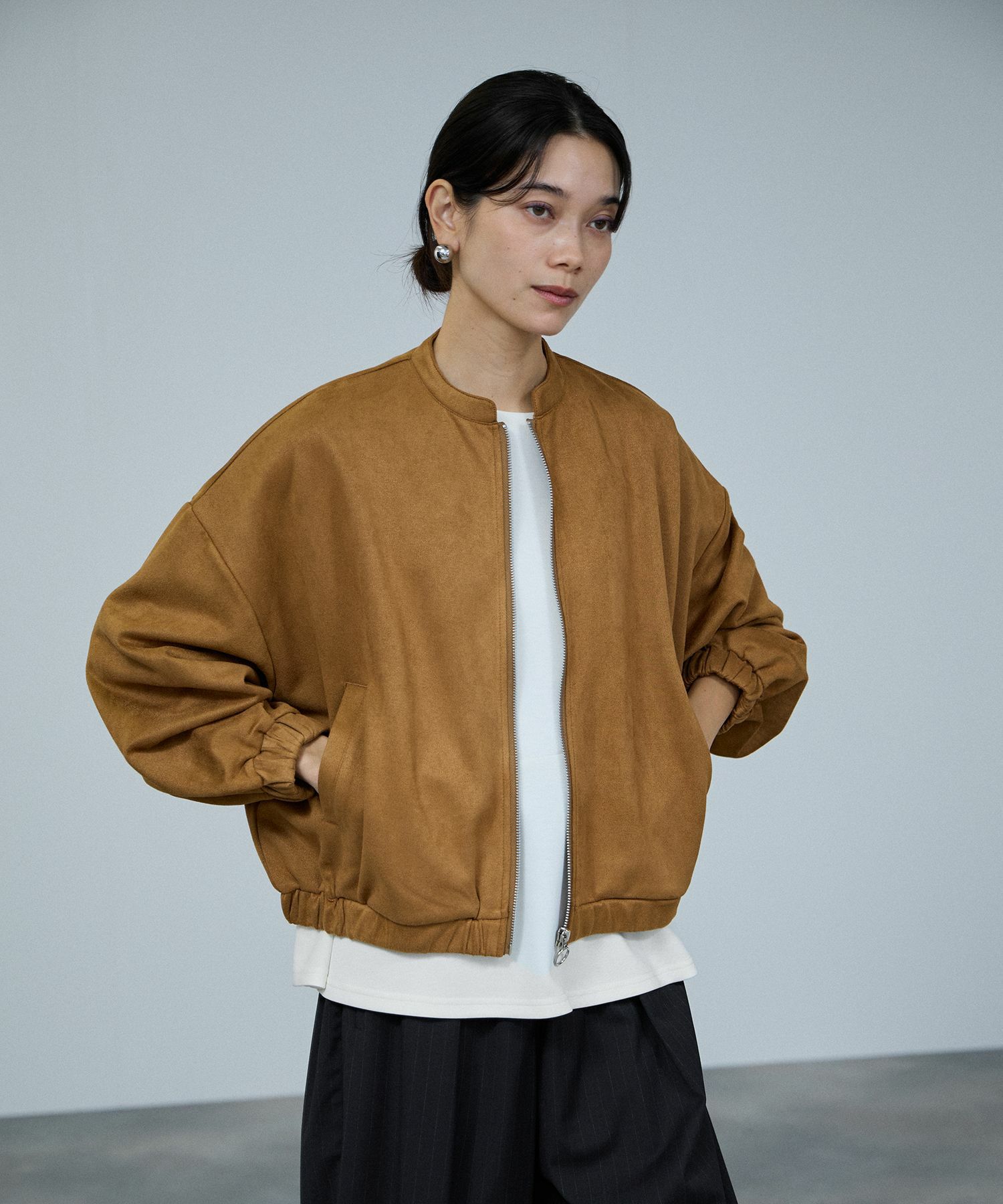 milli de l'air ポンチ素材 スエードライクブルゾン レディース