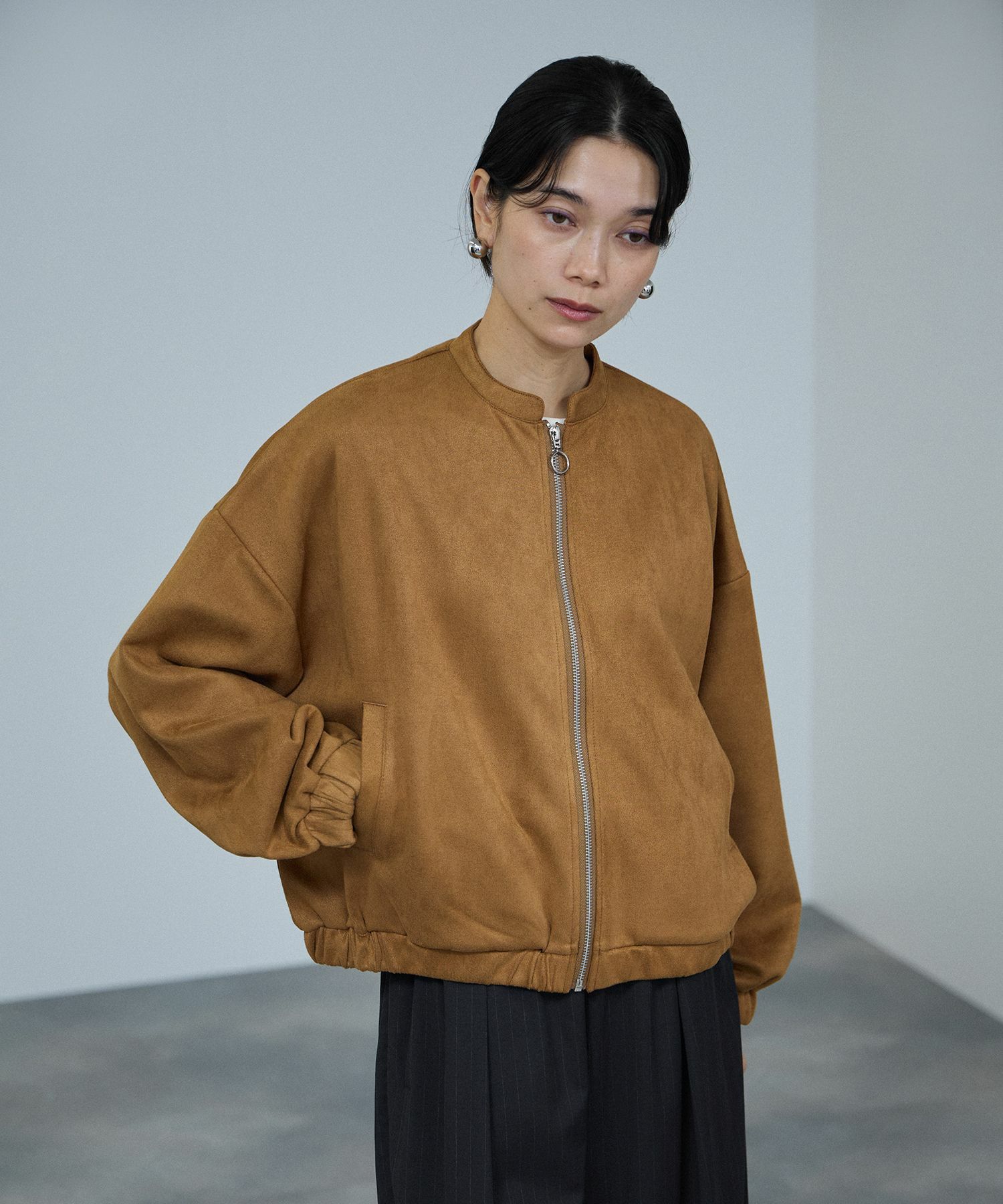 milli de l'air  ポンチ素材 スエードライクブルゾン レディース商品画像-6