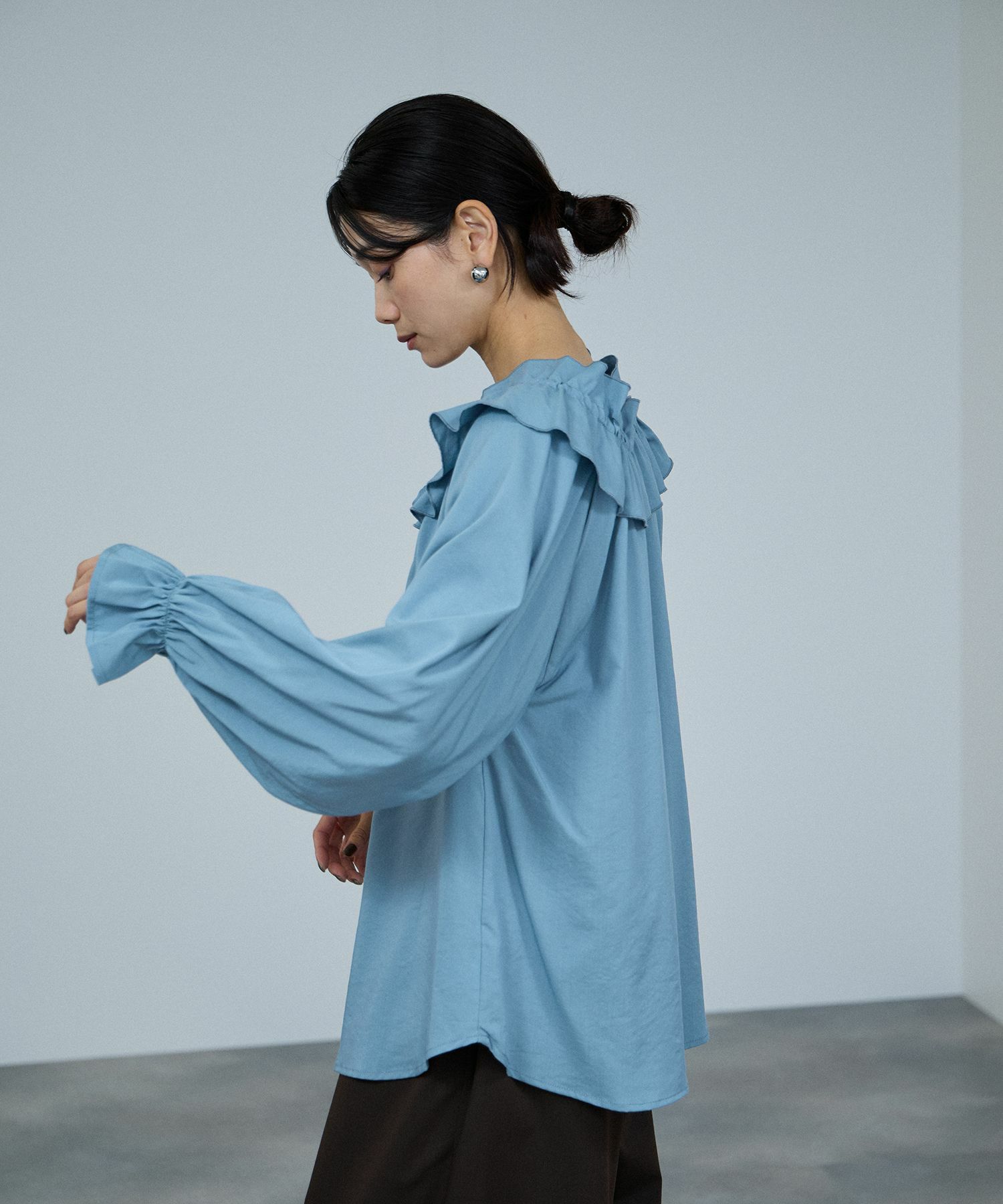 milli de l'air  フリルネックボウタイブラウス レディース商品画像-6