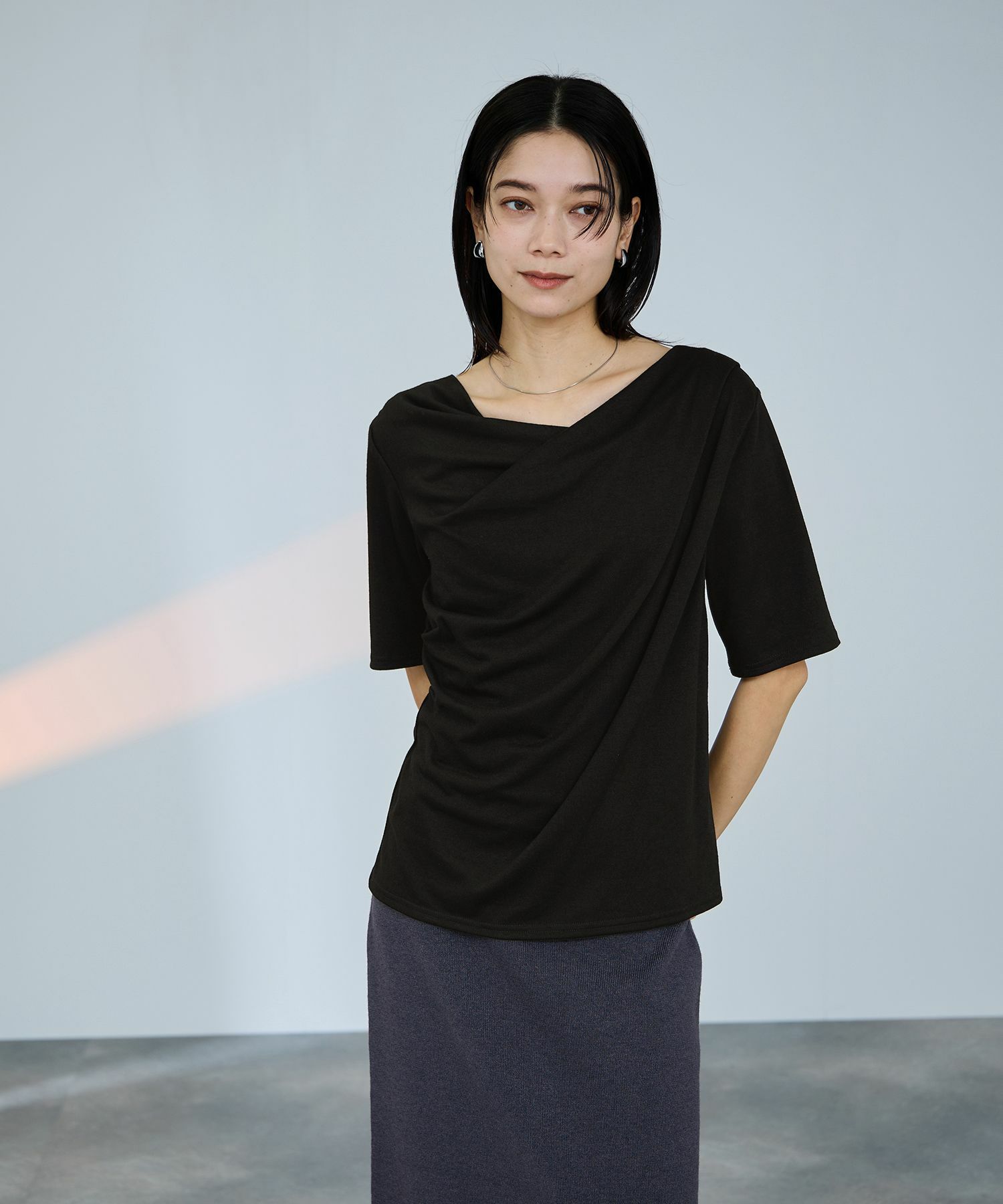 milli de l'air ドレープネックプルオーバー レディース メール便 対応商品