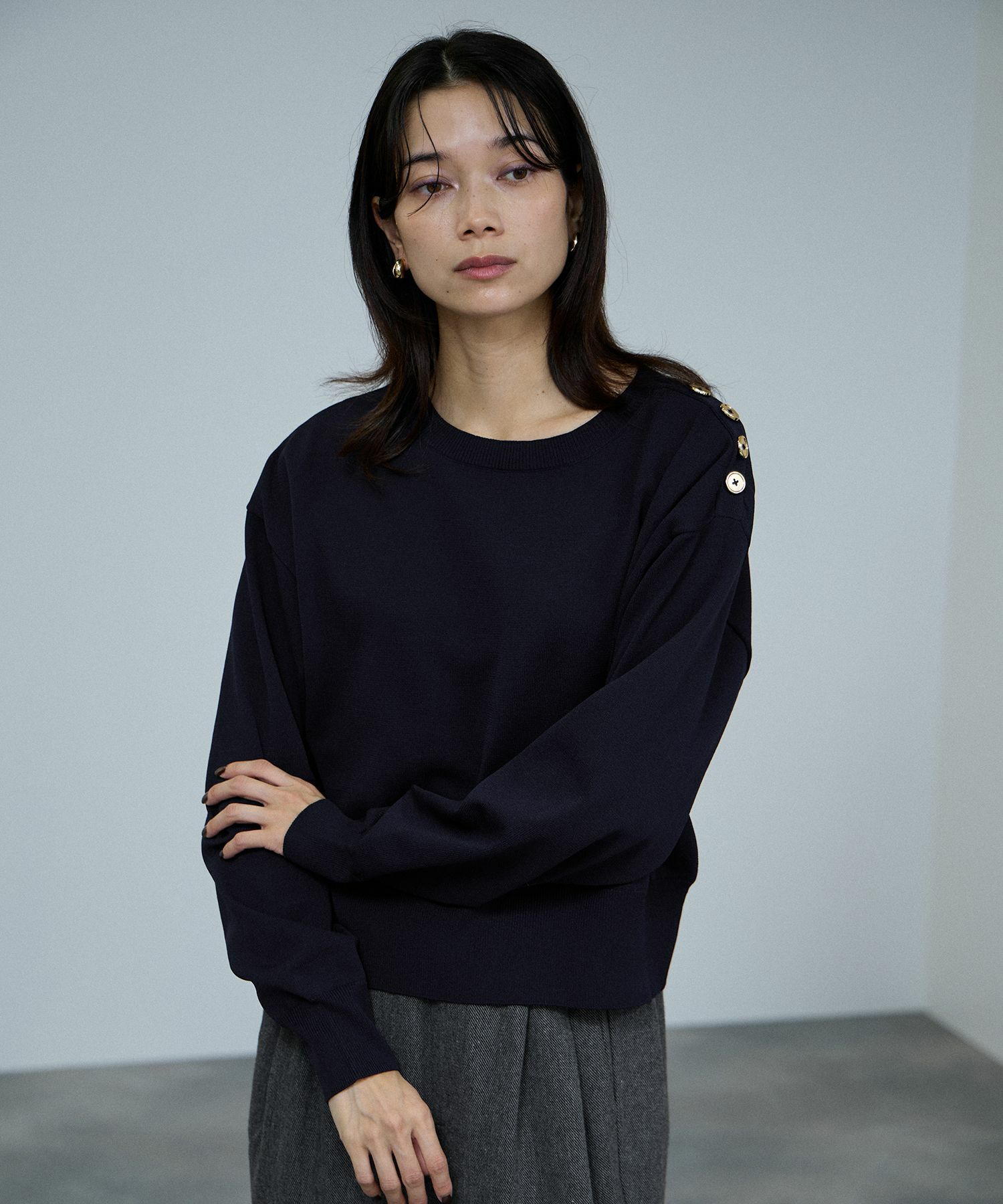 [さらに50%OFF]milli de l'air  ソフトレッチボタンプルオーバー レディース商品画像-5