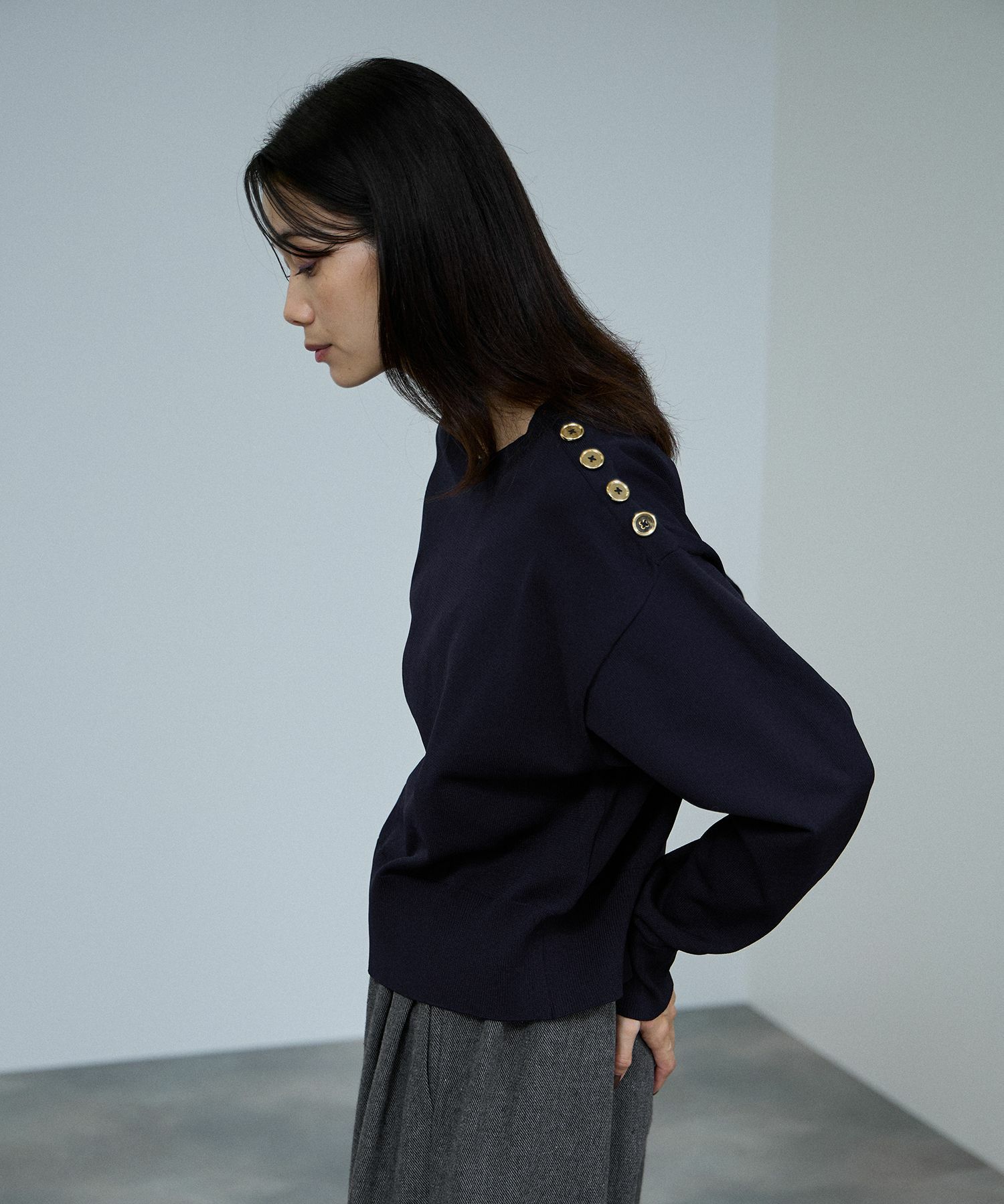 [さらに50%OFF]milli de l'air  ソフトレッチボタンプルオーバー レディース商品画像-6