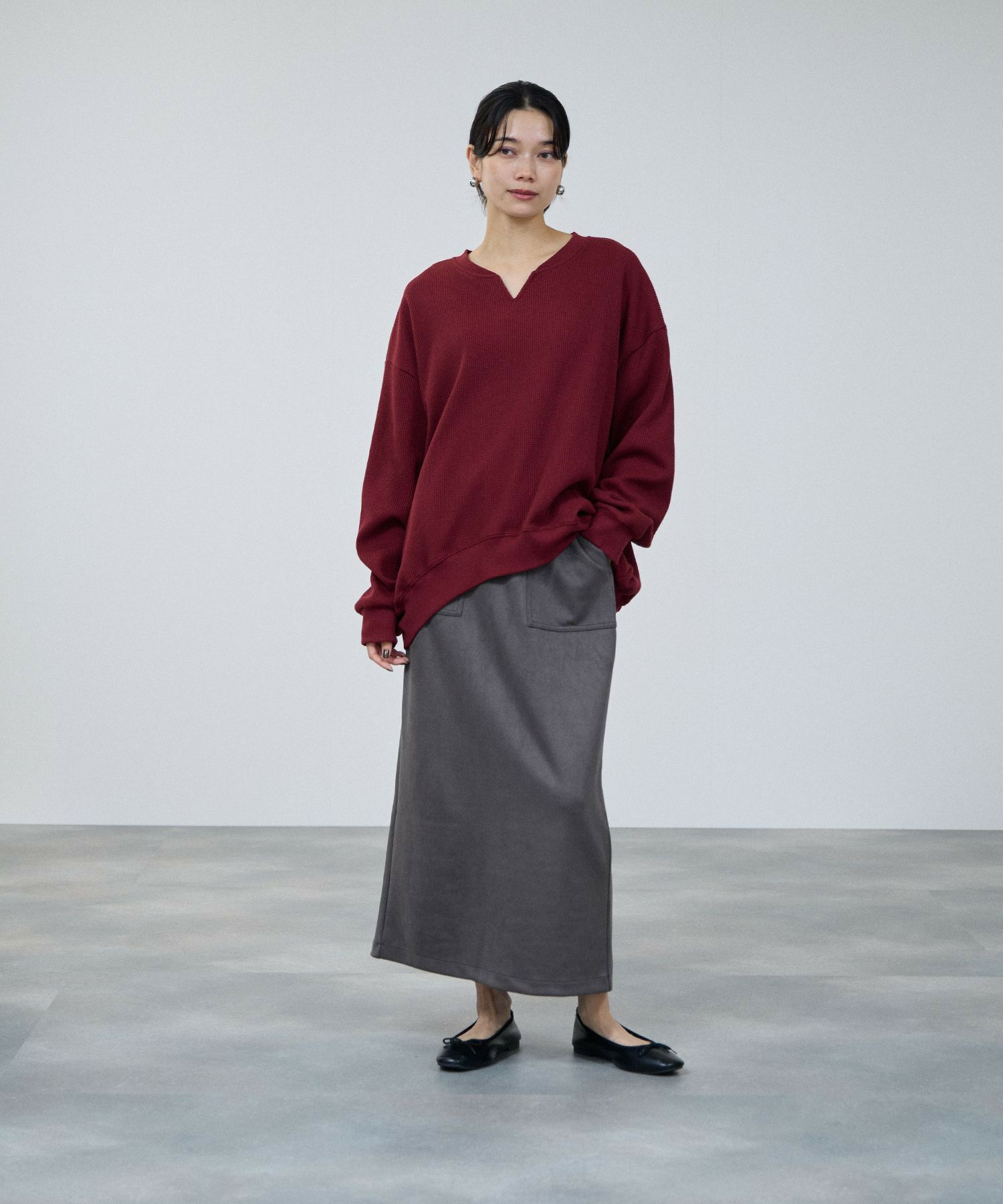 milli de l'air スエードライクポンチ素材Iラインスカート レディース商品画像-9