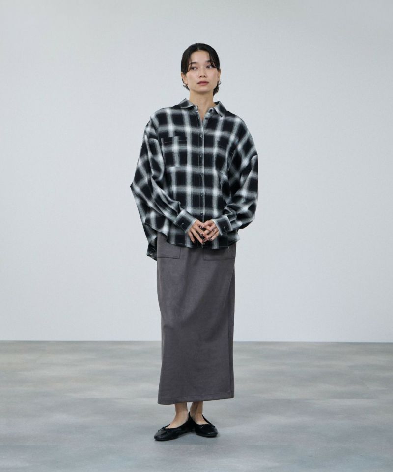 milli de l'air スエードライクポンチ素材Iラインスカート レディース商品画像-11