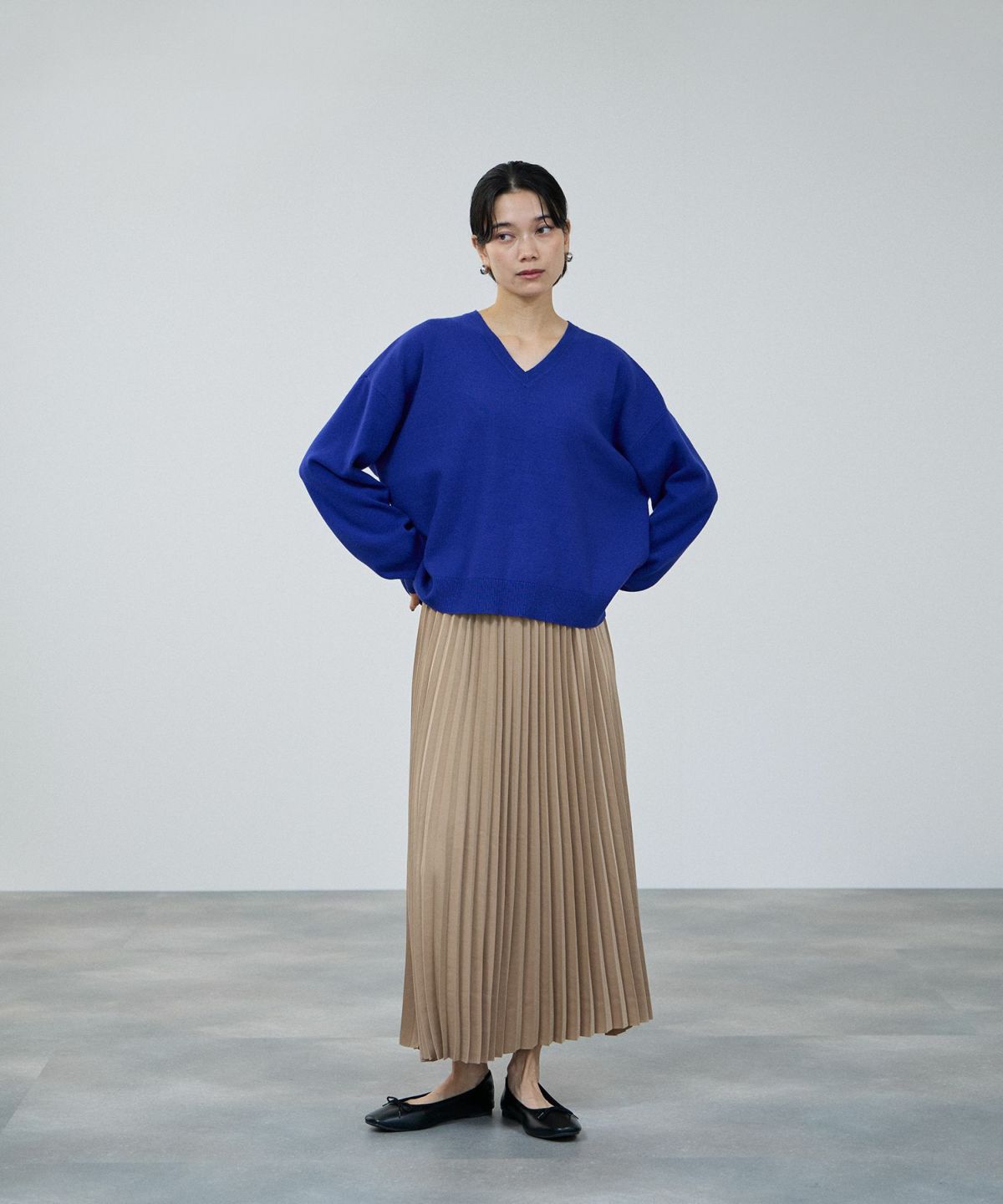 milli de l'air サテンストレッチプリーツスカート レディース