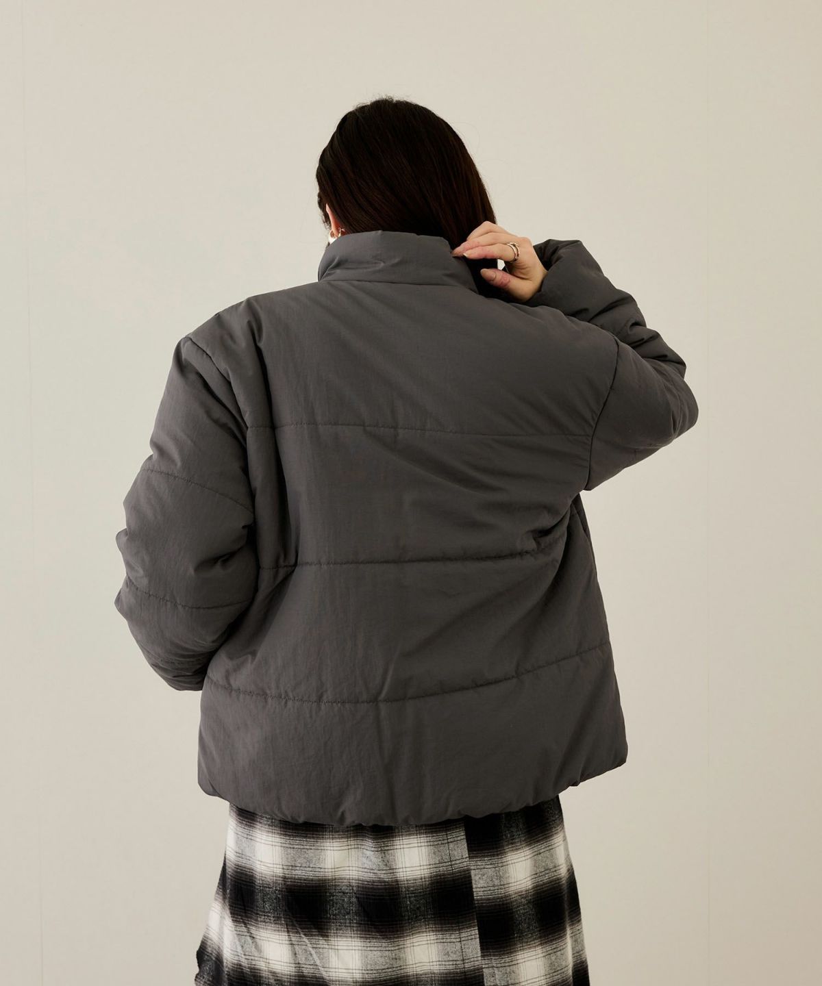 nAvy 撥水中綿ブルゾン レディース