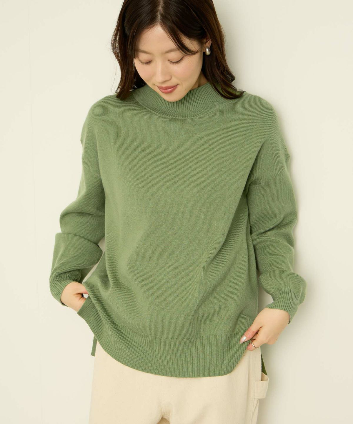 ハイネックプルオーバー レディース