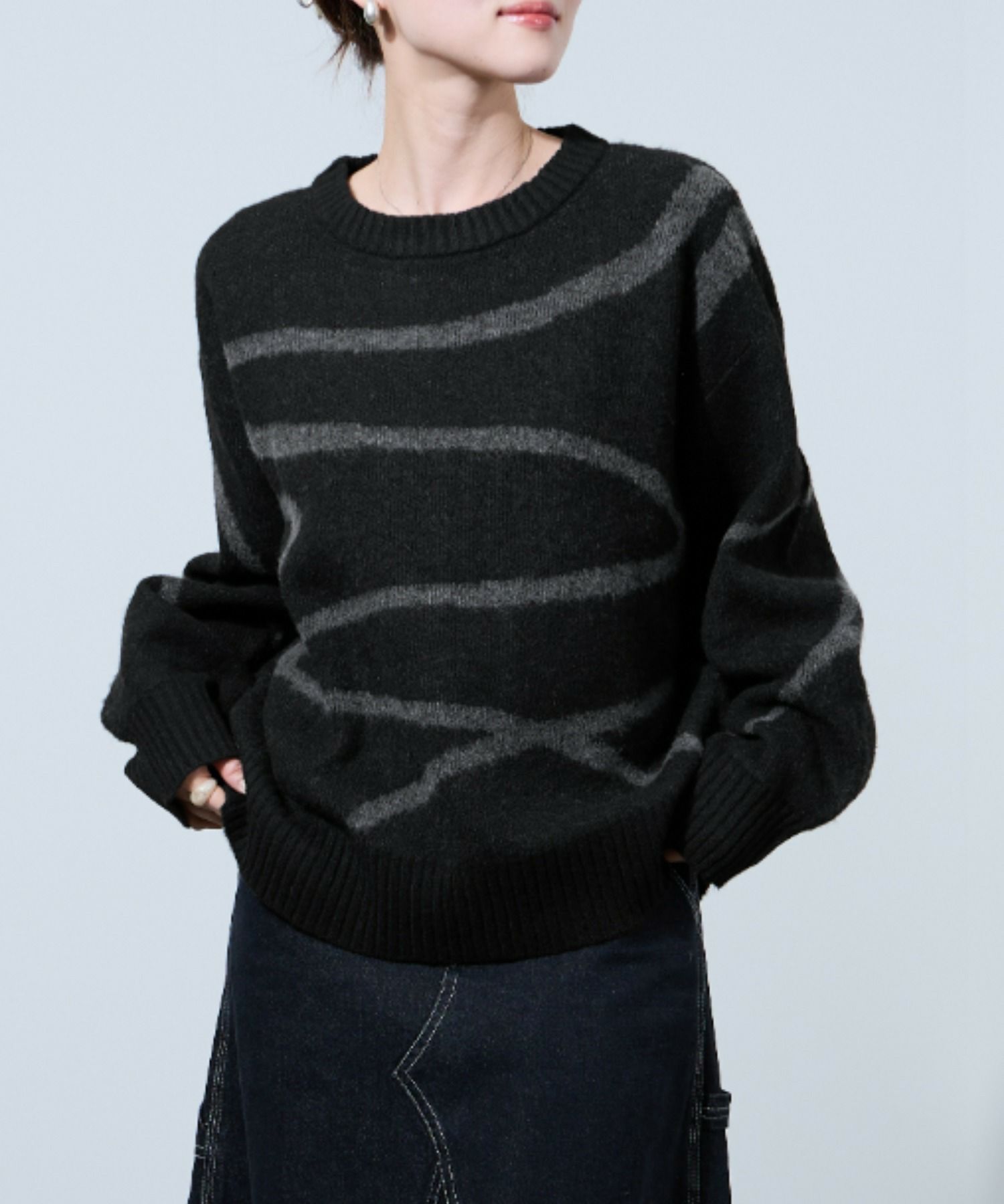 [さらに50%OFF]nAvy もちり もちもち 総柄クルーネックニット レディース商品画像-5