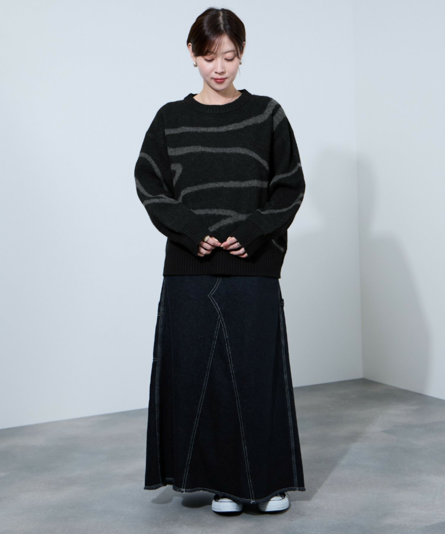 [さらに50%OFF]nAvy もちり もちもち 総柄クルーネックニット レディース商品画像-8