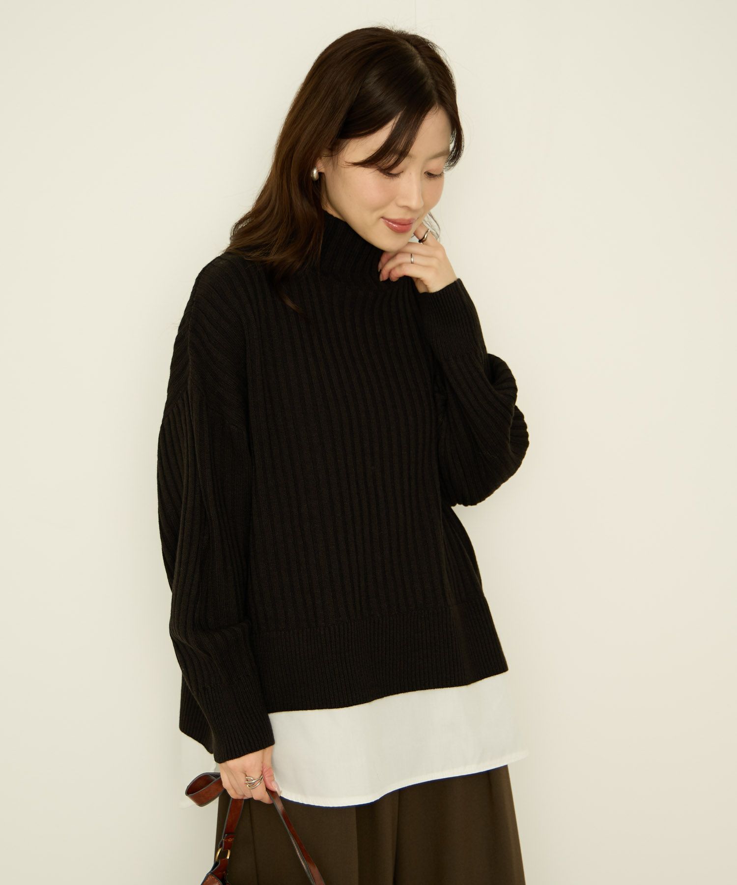 nAvy 時短 ボタンハイネックニット レディース