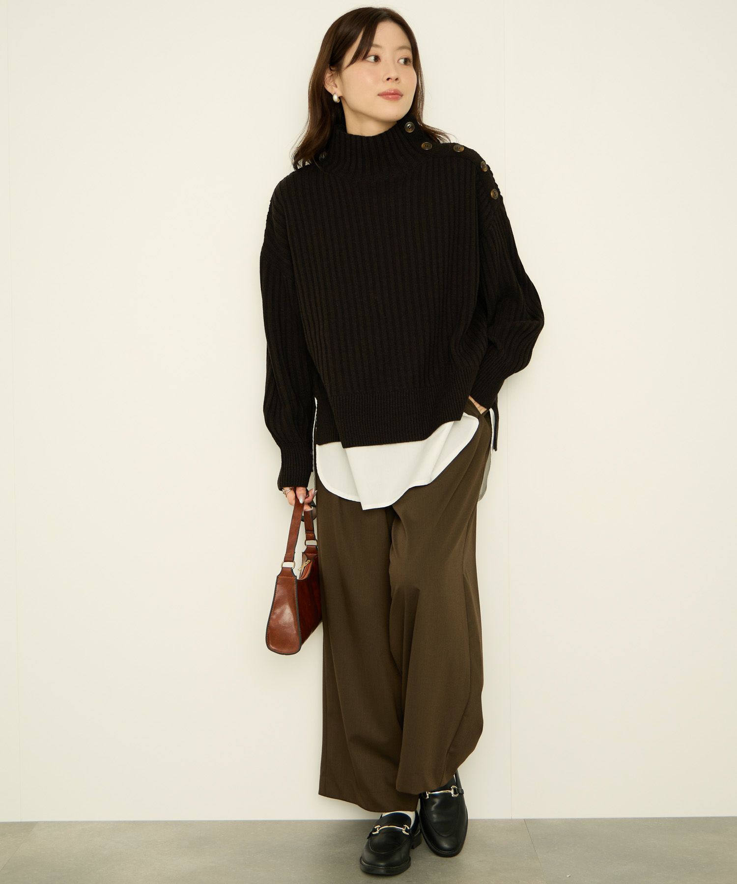 nAvy 時短 ボタンハイネックニット レディース