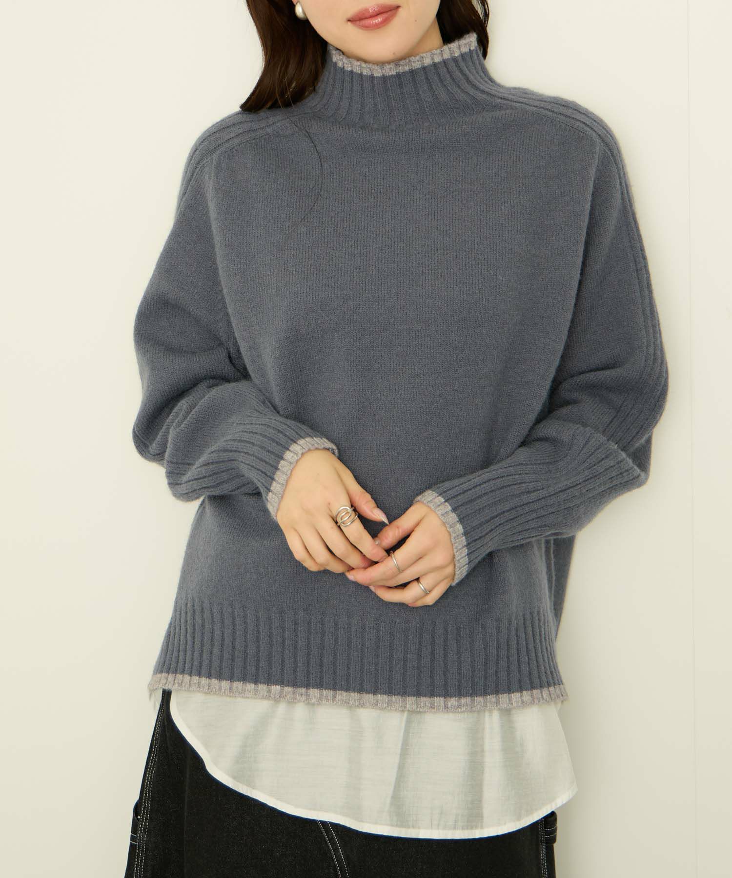 nAvy もちり もちもち 配色ハイネックニット レディース商品画像-5