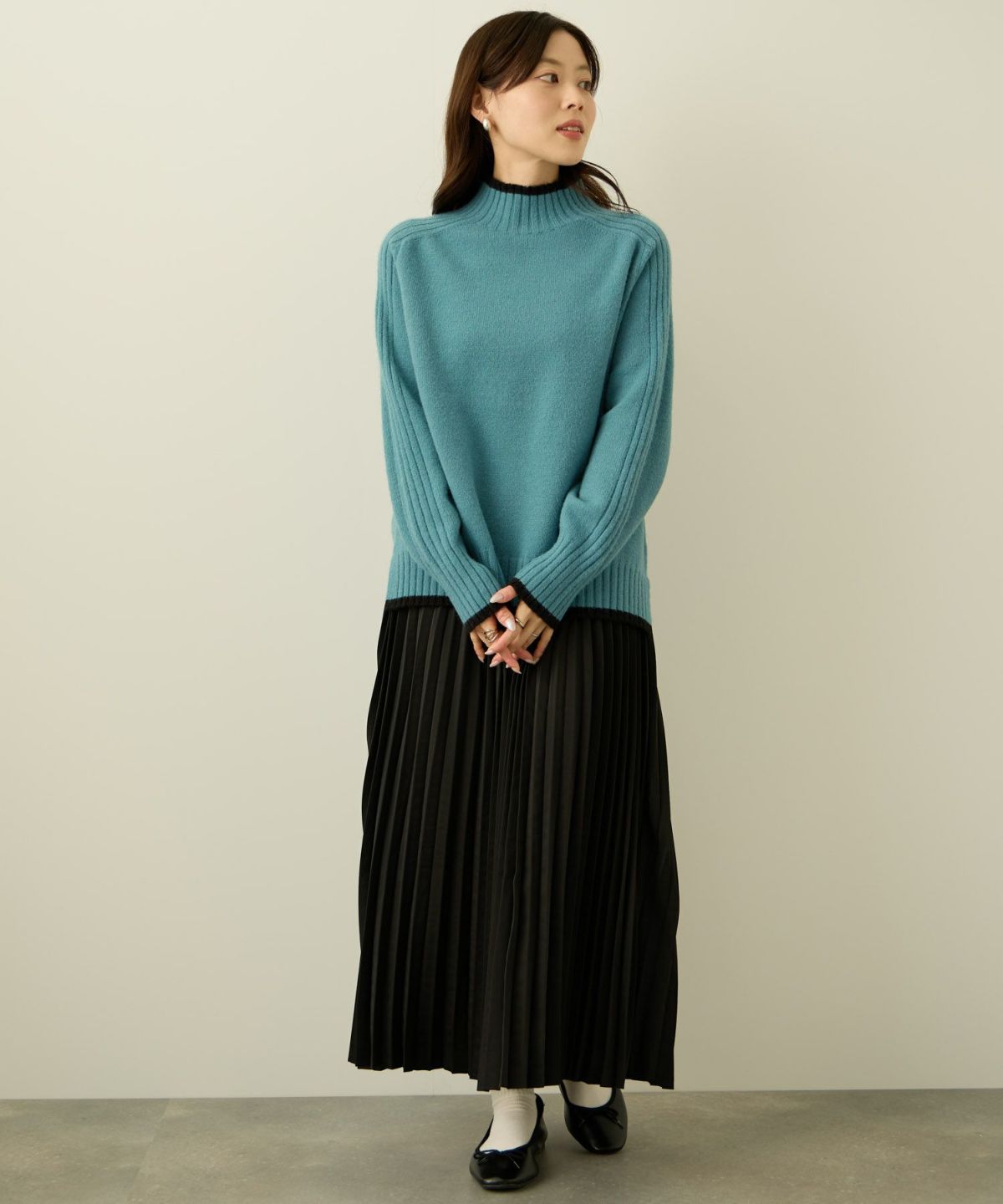 nAvy もちり もちもち 配色ハイネックニット レディース