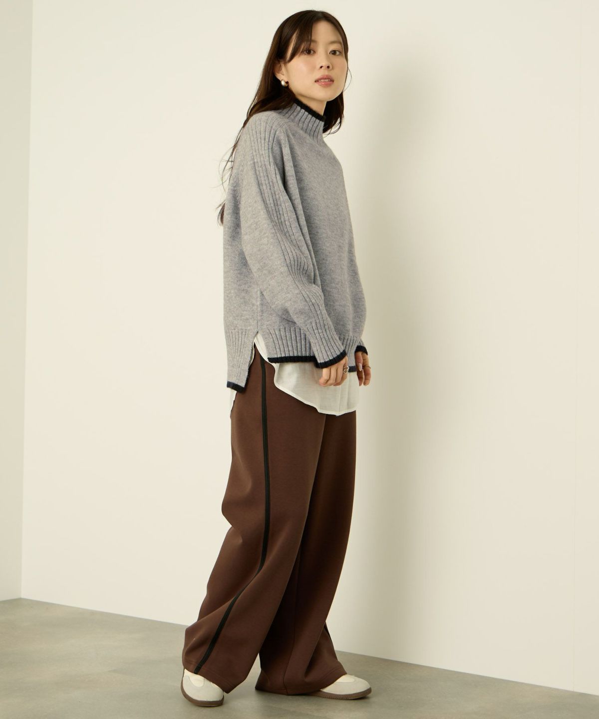 nAvy もちり もちもち 配色ハイネックニット レディース