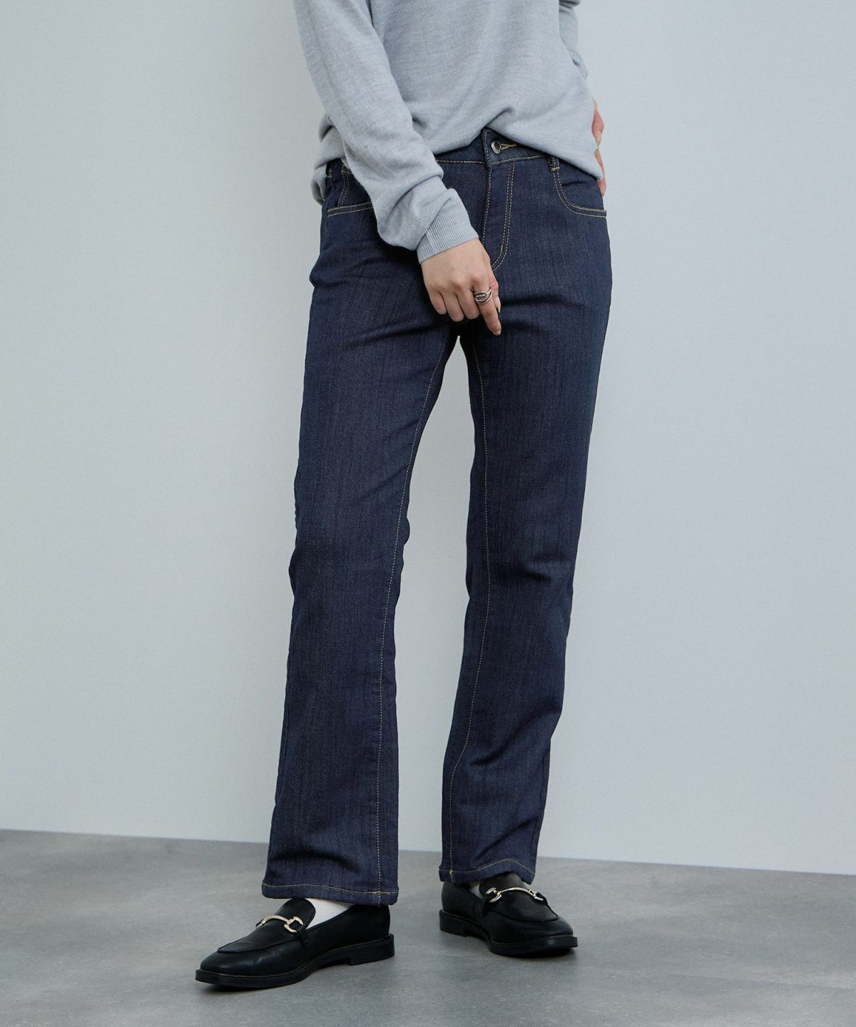 nAvy マックヒート裏起毛スリムストレート レディース